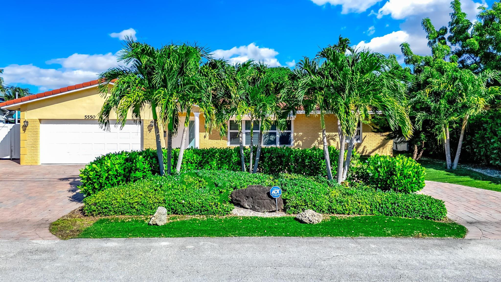 5550 NE 26th, Fort Lauderdale FL 33308