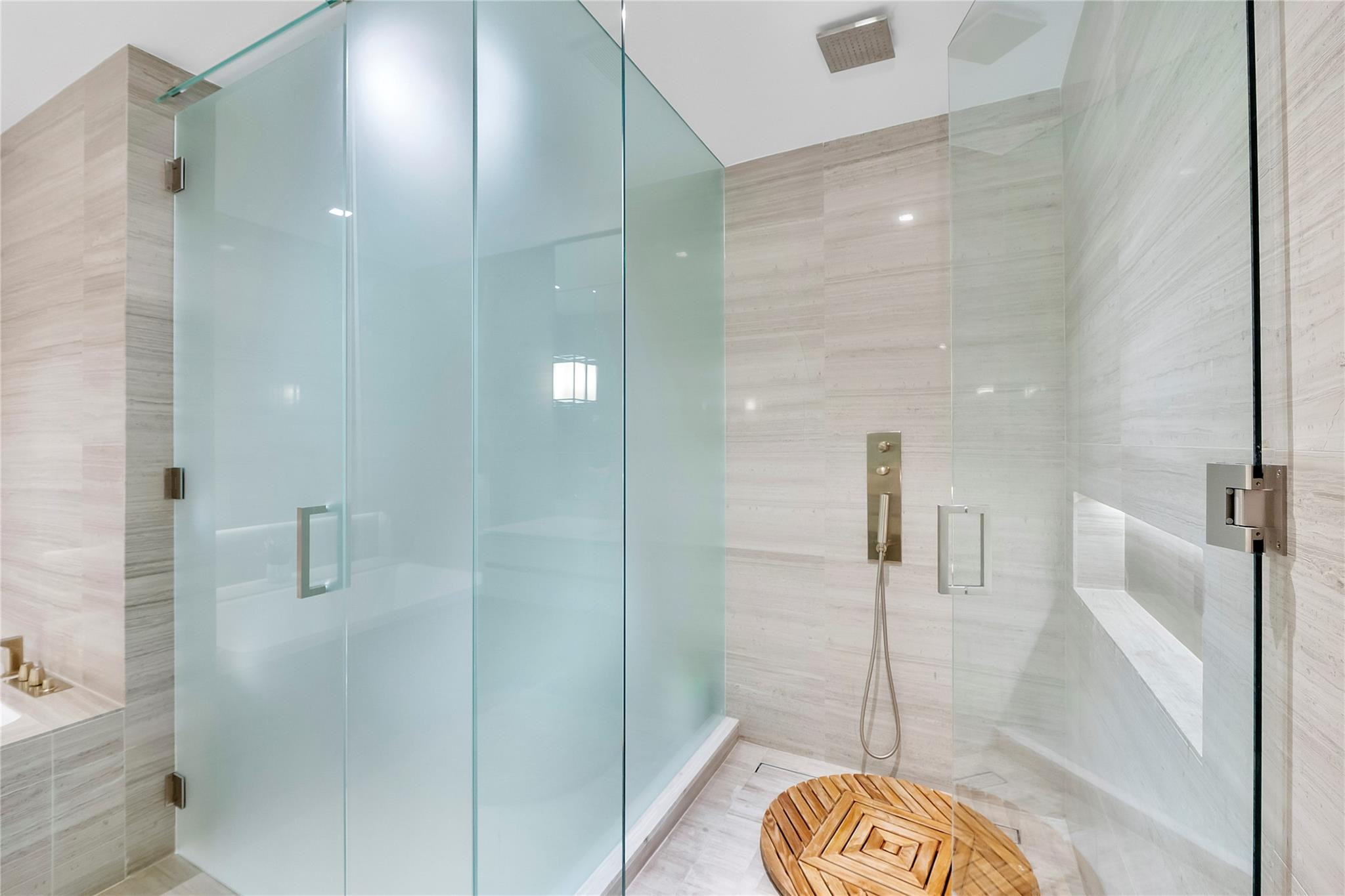 18975 Collins #3401, Sunny Isles Beach FL 33160