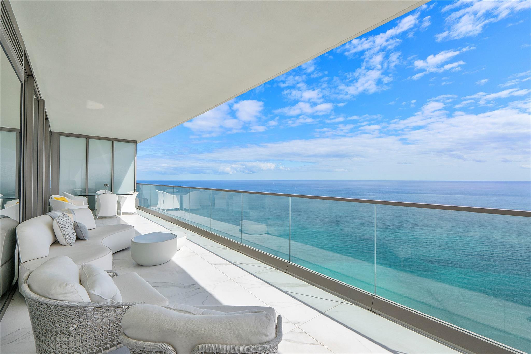 18975 Collins #3401, Sunny Isles Beach FL 33160
