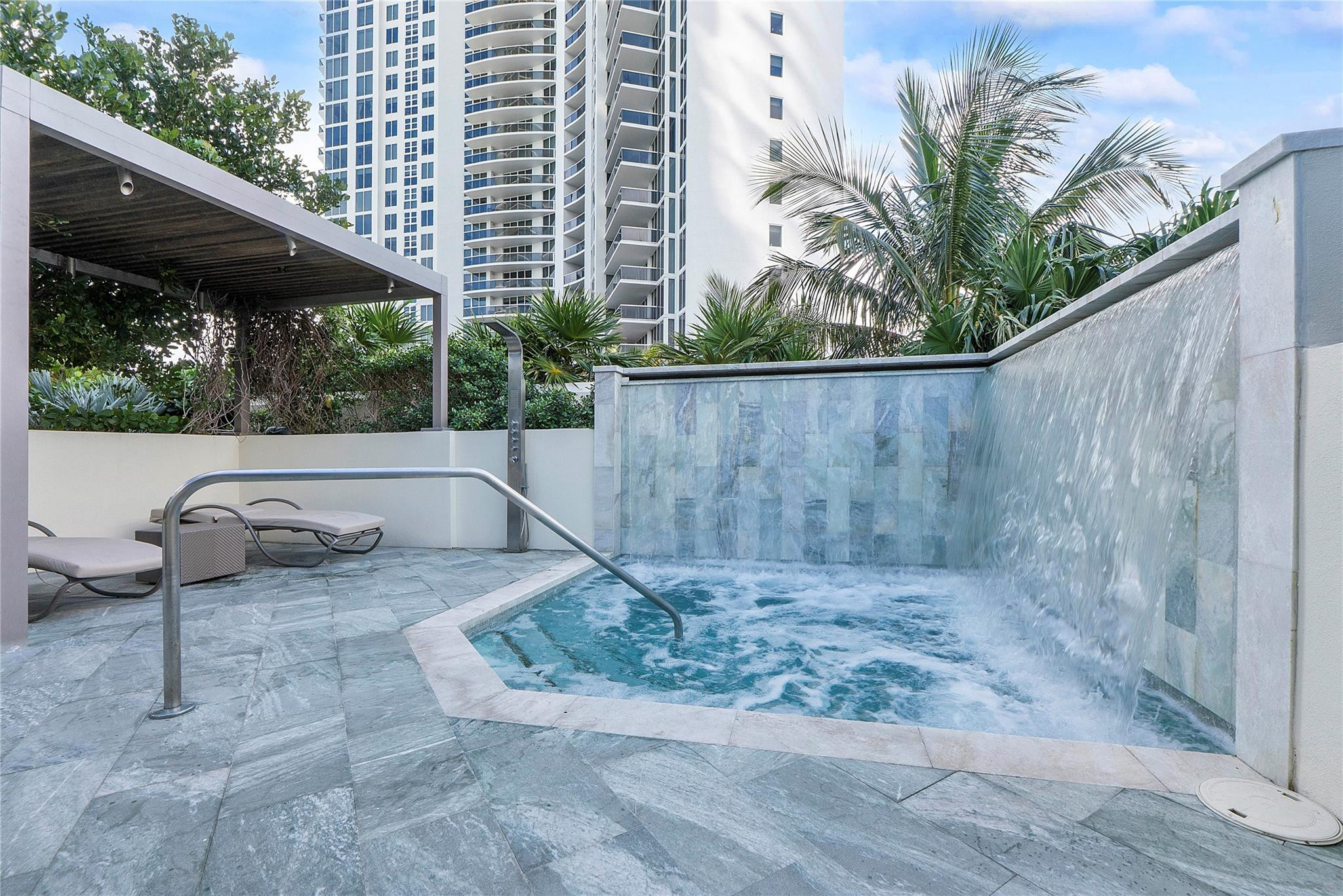18975 Collins #3401, Sunny Isles Beach FL 33160