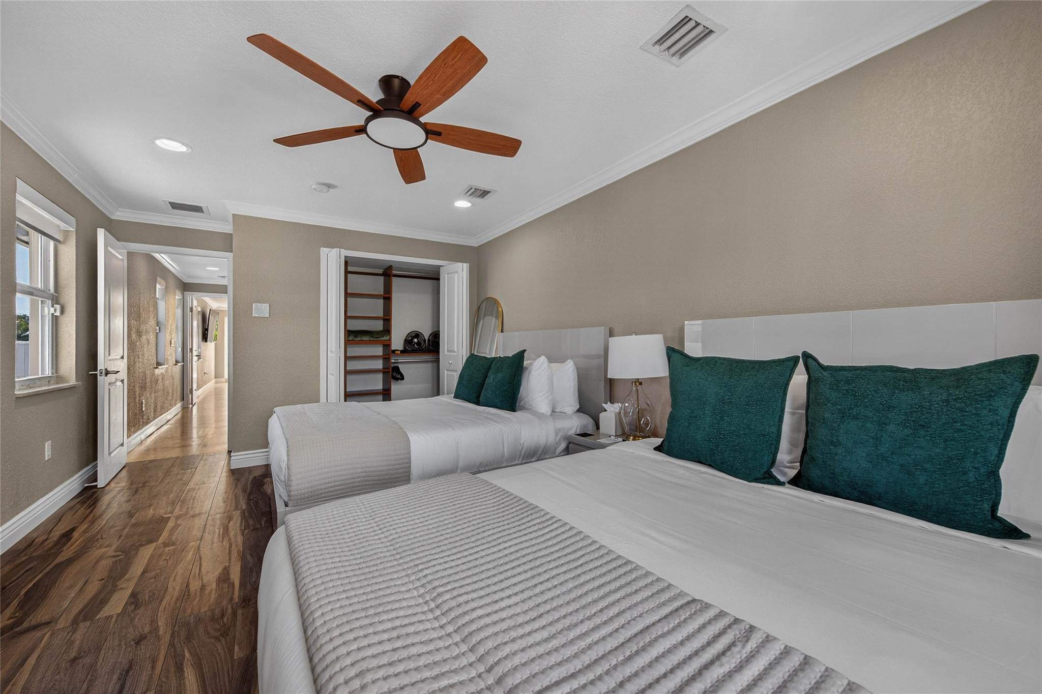 1215 NE 1st, Fort Lauderdale FL 33301