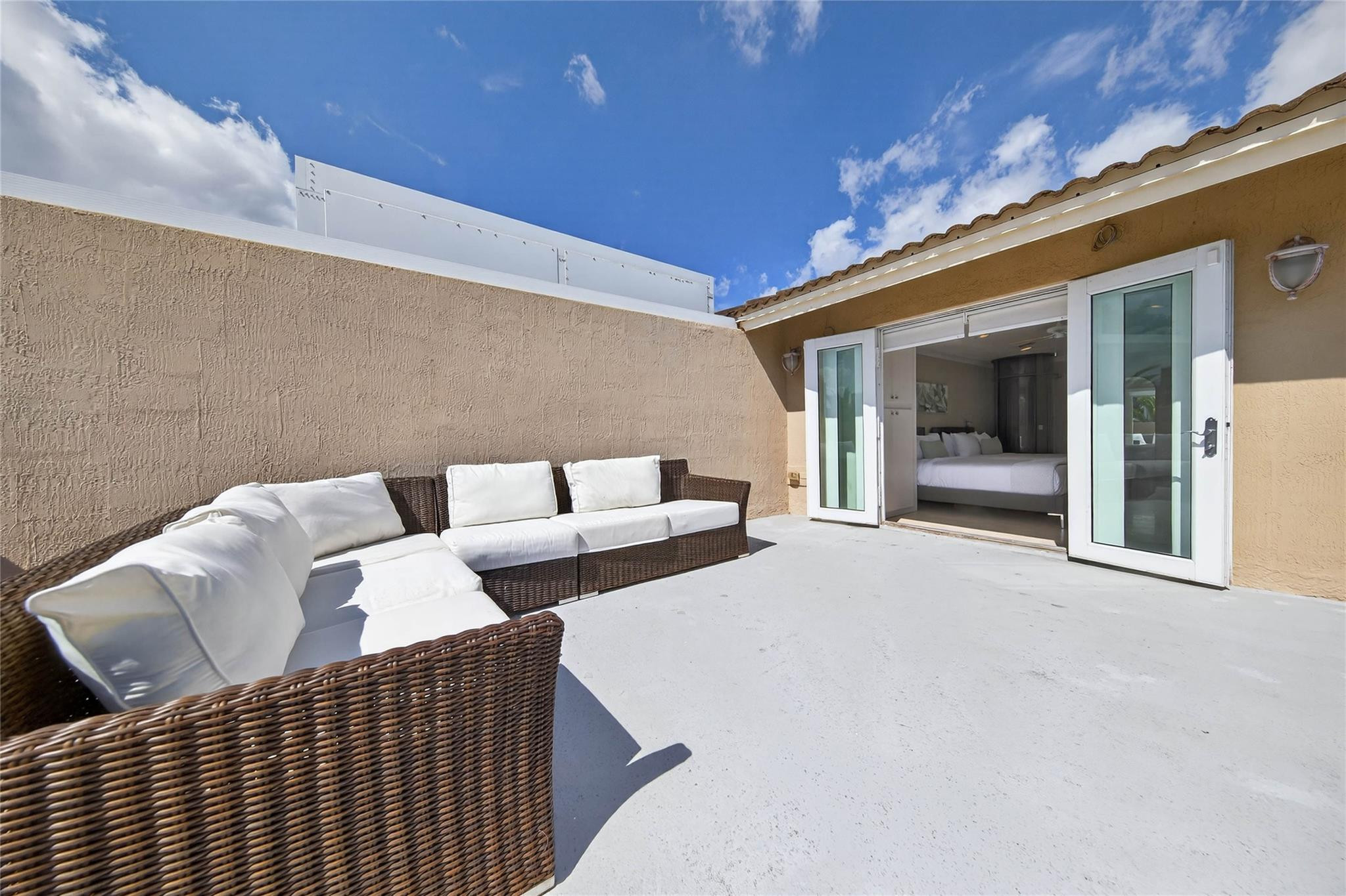 1215 NE 1st, Fort Lauderdale FL 33301