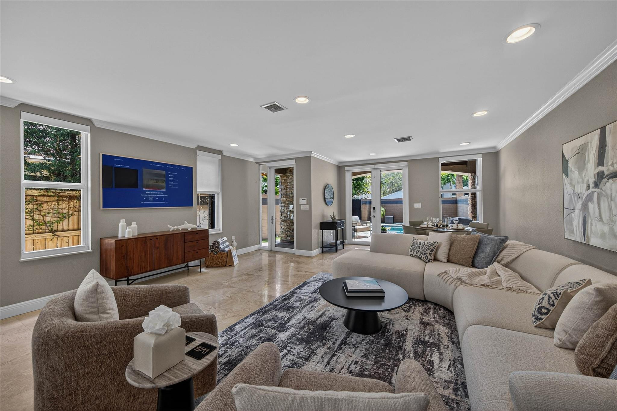1215 NE 1st, Fort Lauderdale FL 33301