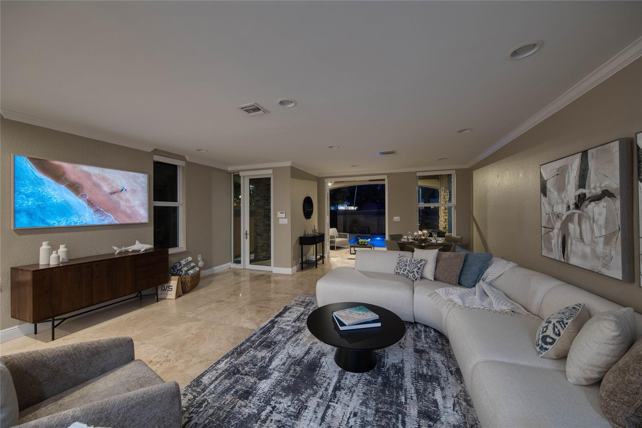 1215 NE 1st, Fort Lauderdale FL 33301