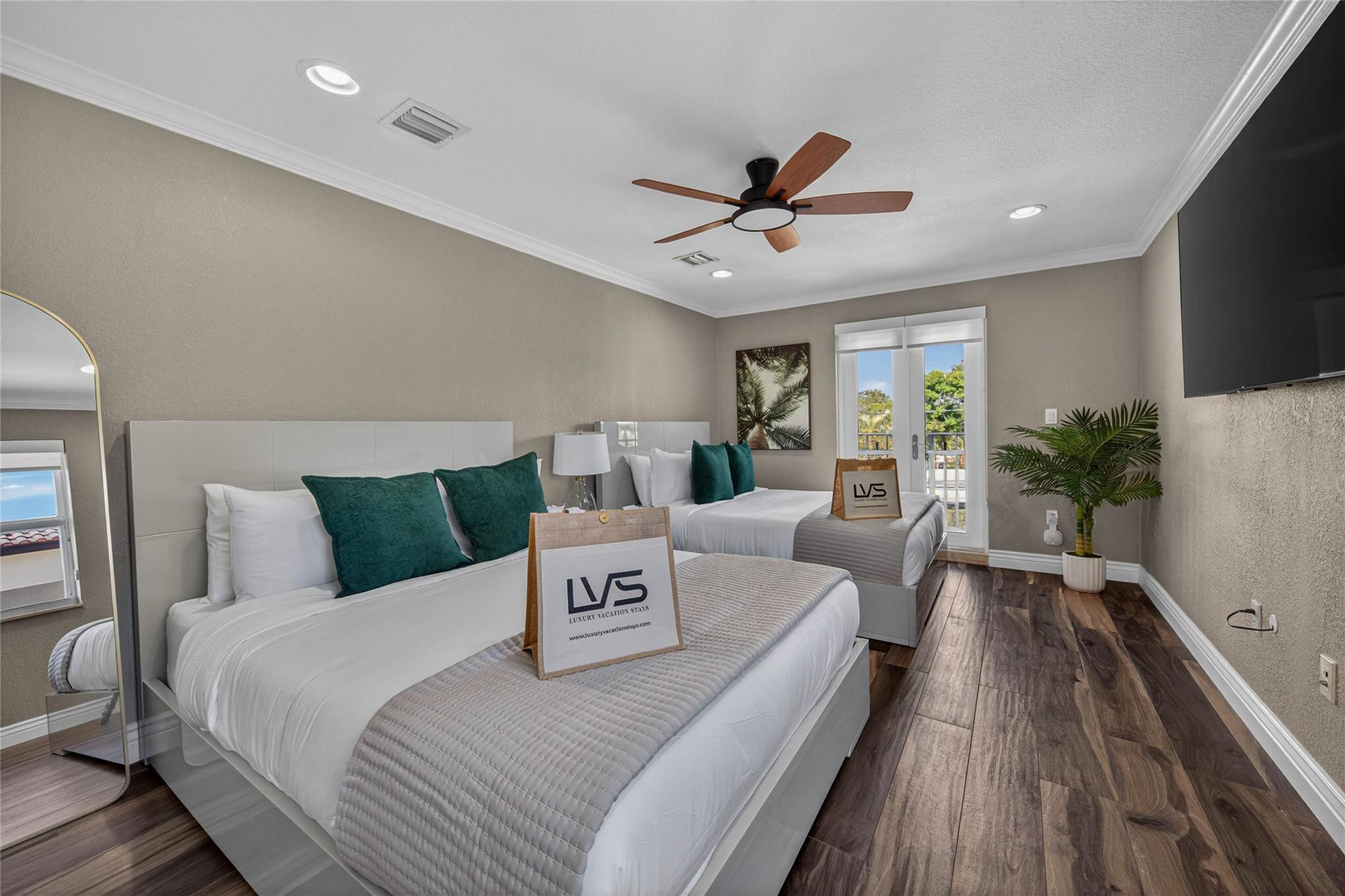 1215 NE 1st, Fort Lauderdale FL 33301