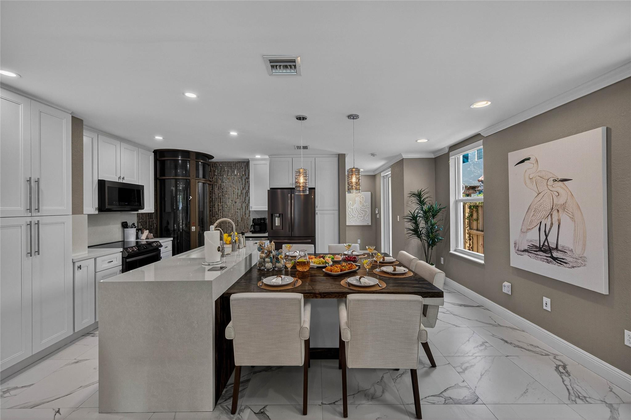 1215 NE 1st, Fort Lauderdale FL 33301