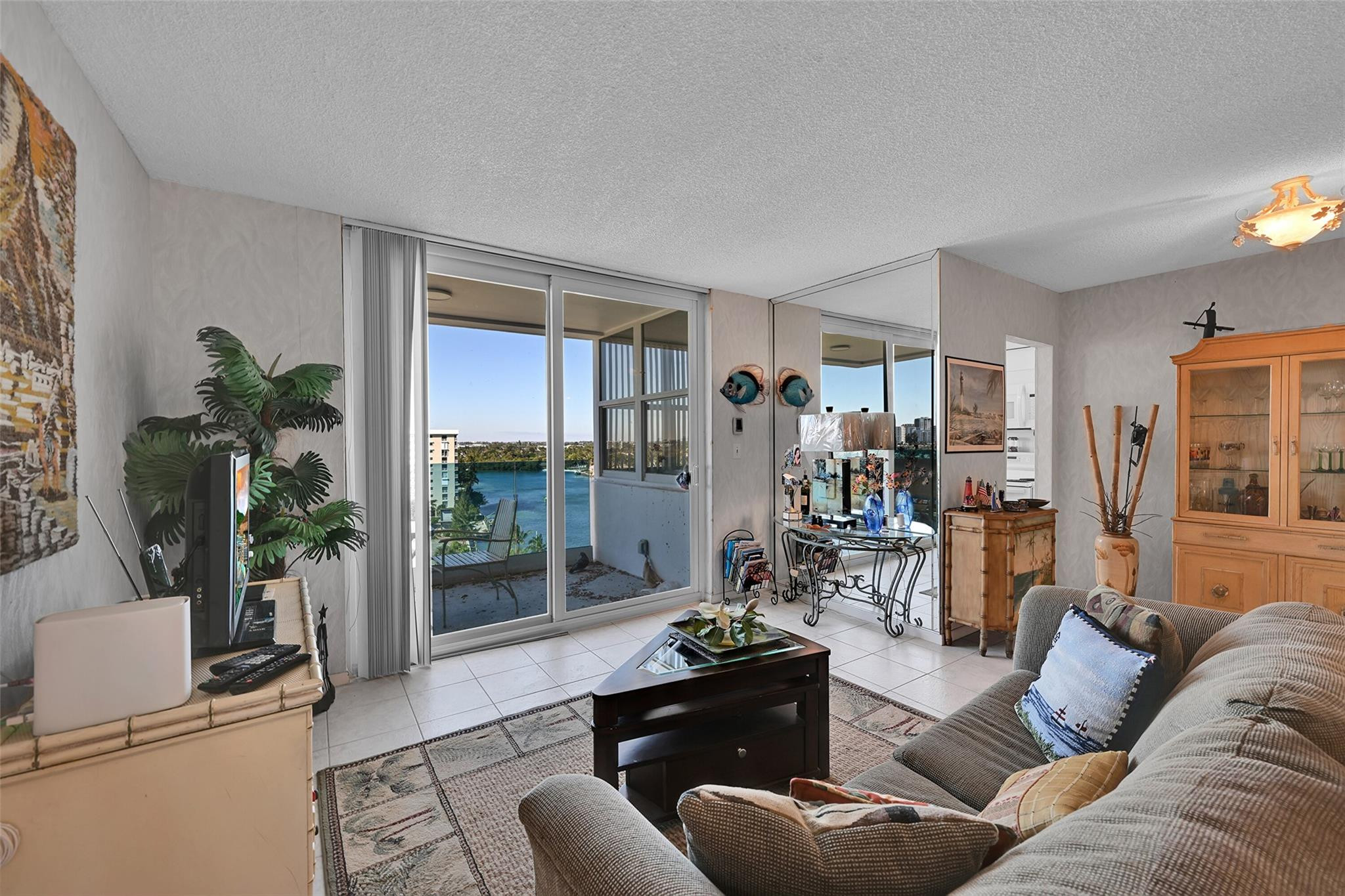 2639 N Riverside #1005, Pompano Beach FL 33062