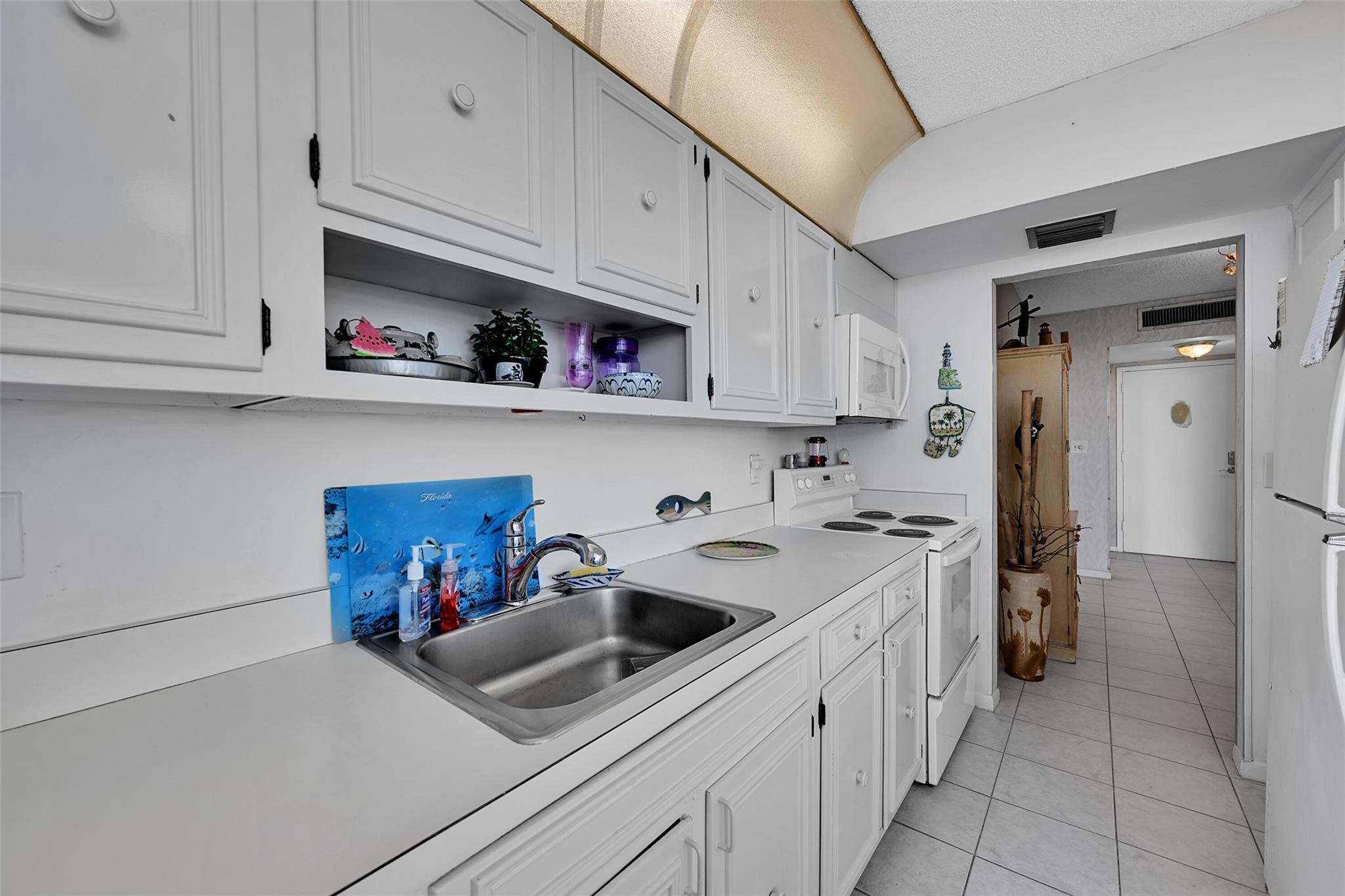 2639 N Riverside #1005, Pompano Beach FL 33062