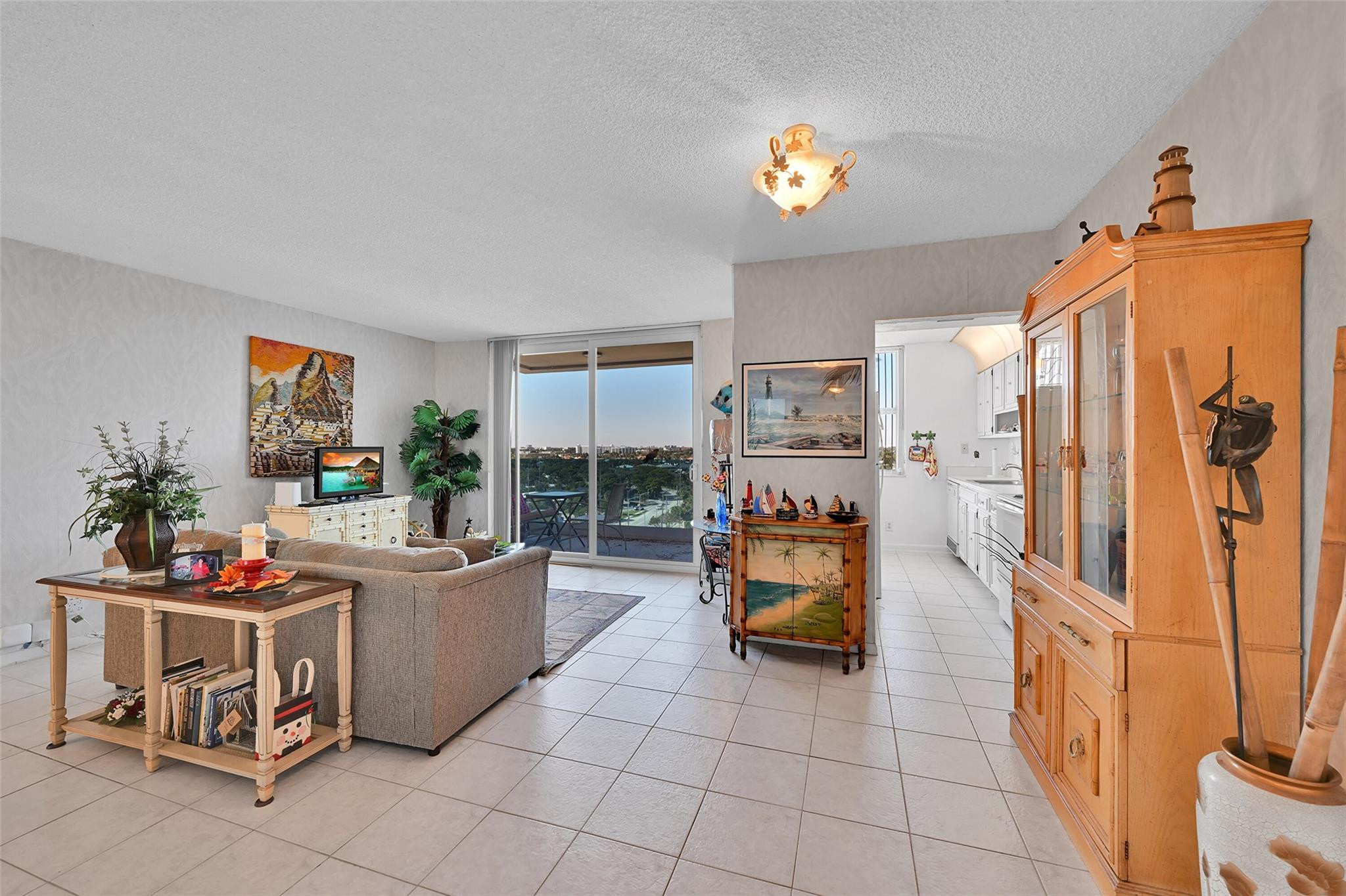 2639 N Riverside #1005, Pompano Beach FL 33062