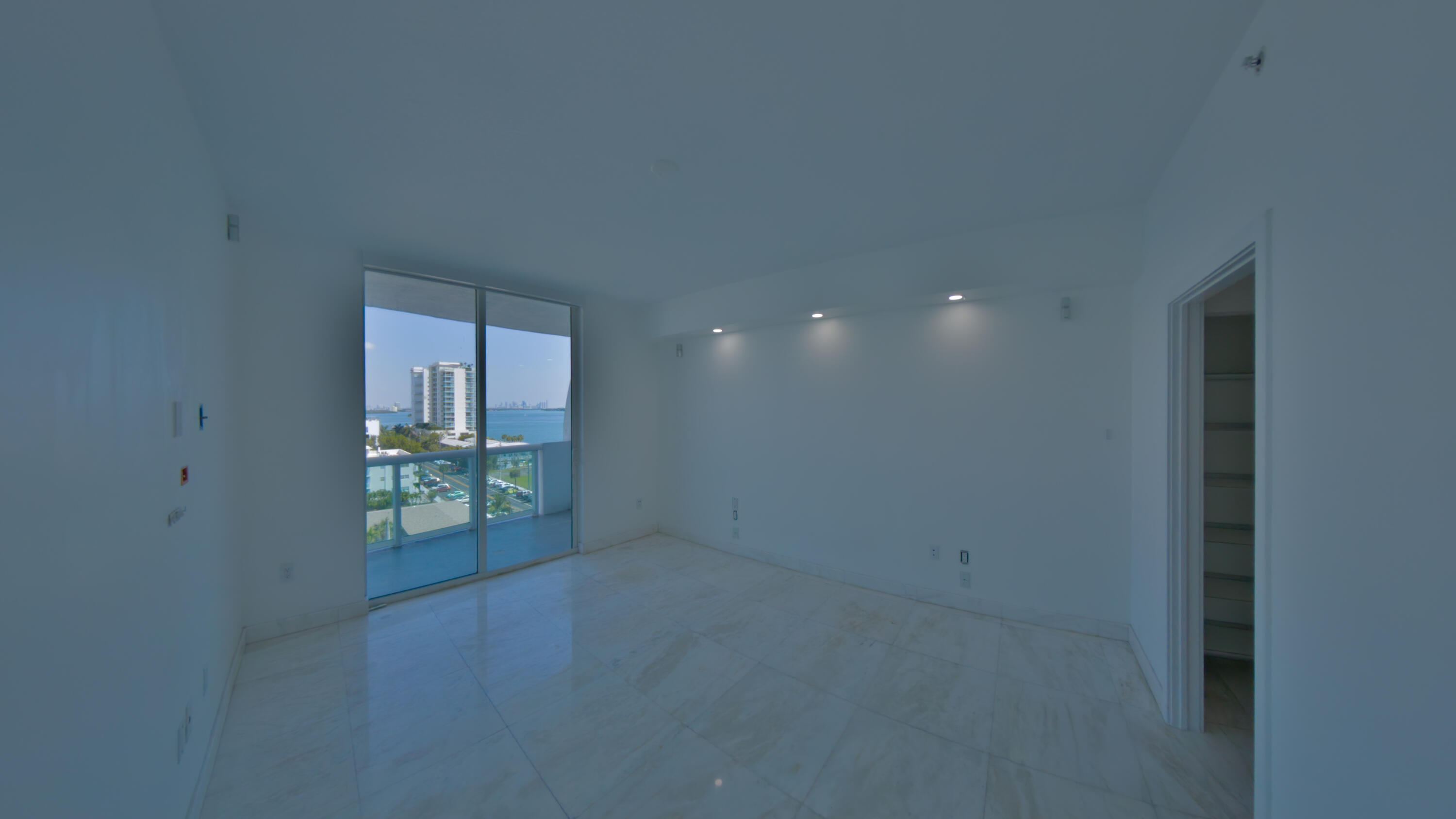 7910 Harbor Island #805, North Bay Village FL 33141