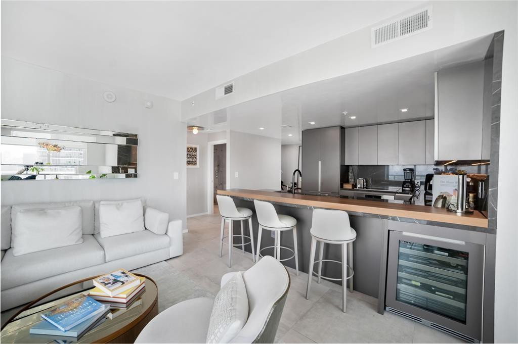 1900 N Bayshore #4411, Miami FL 33132