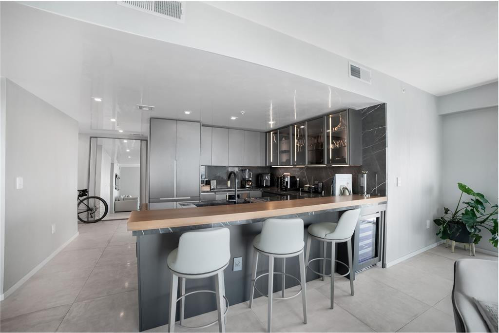 1900 N Bayshore #4411, Miami FL 33132