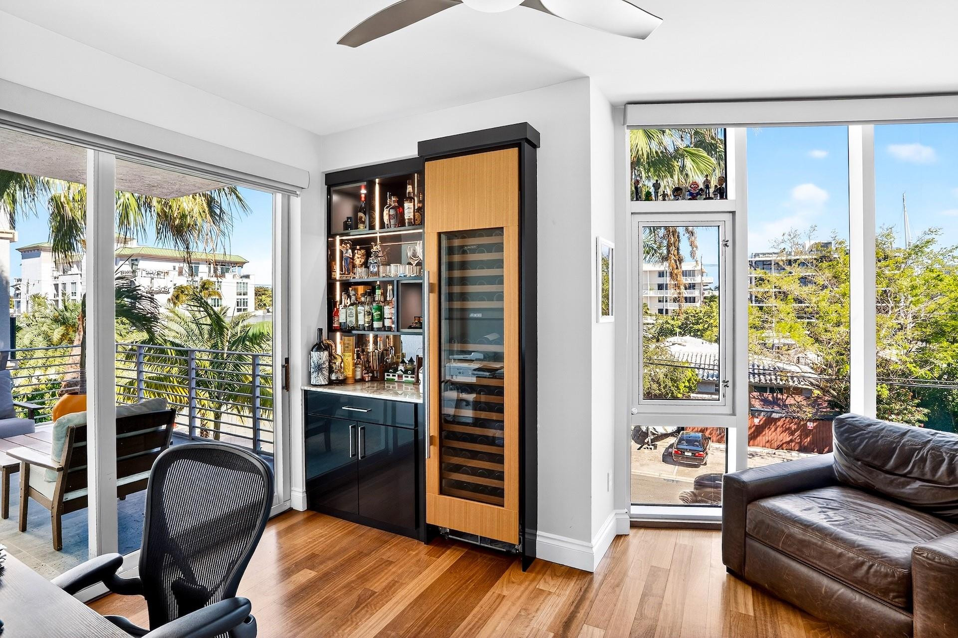 301 Hendricks #6, Fort Lauderdale FL 33301