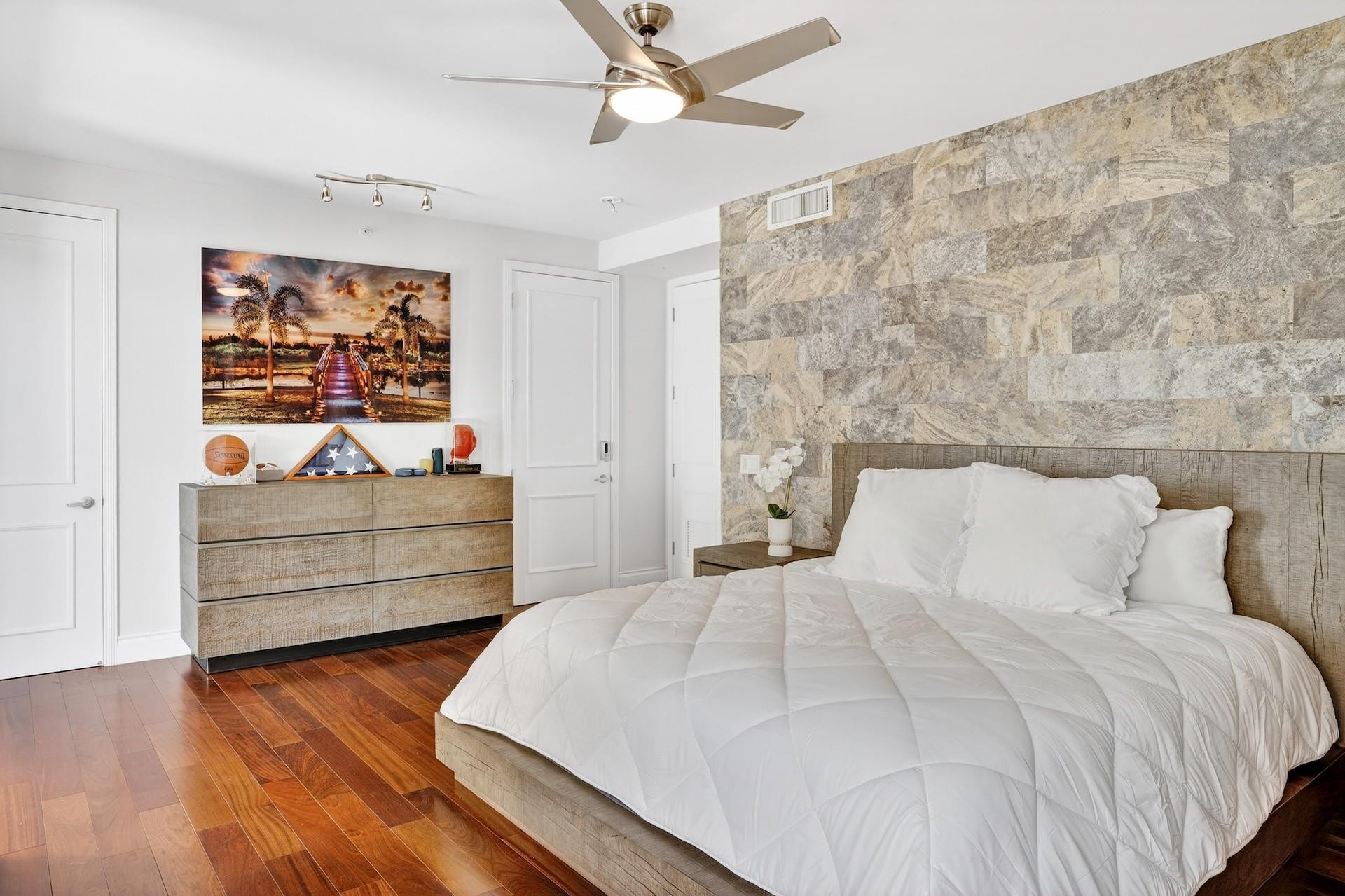 301 Hendricks #6, Fort Lauderdale FL 33301