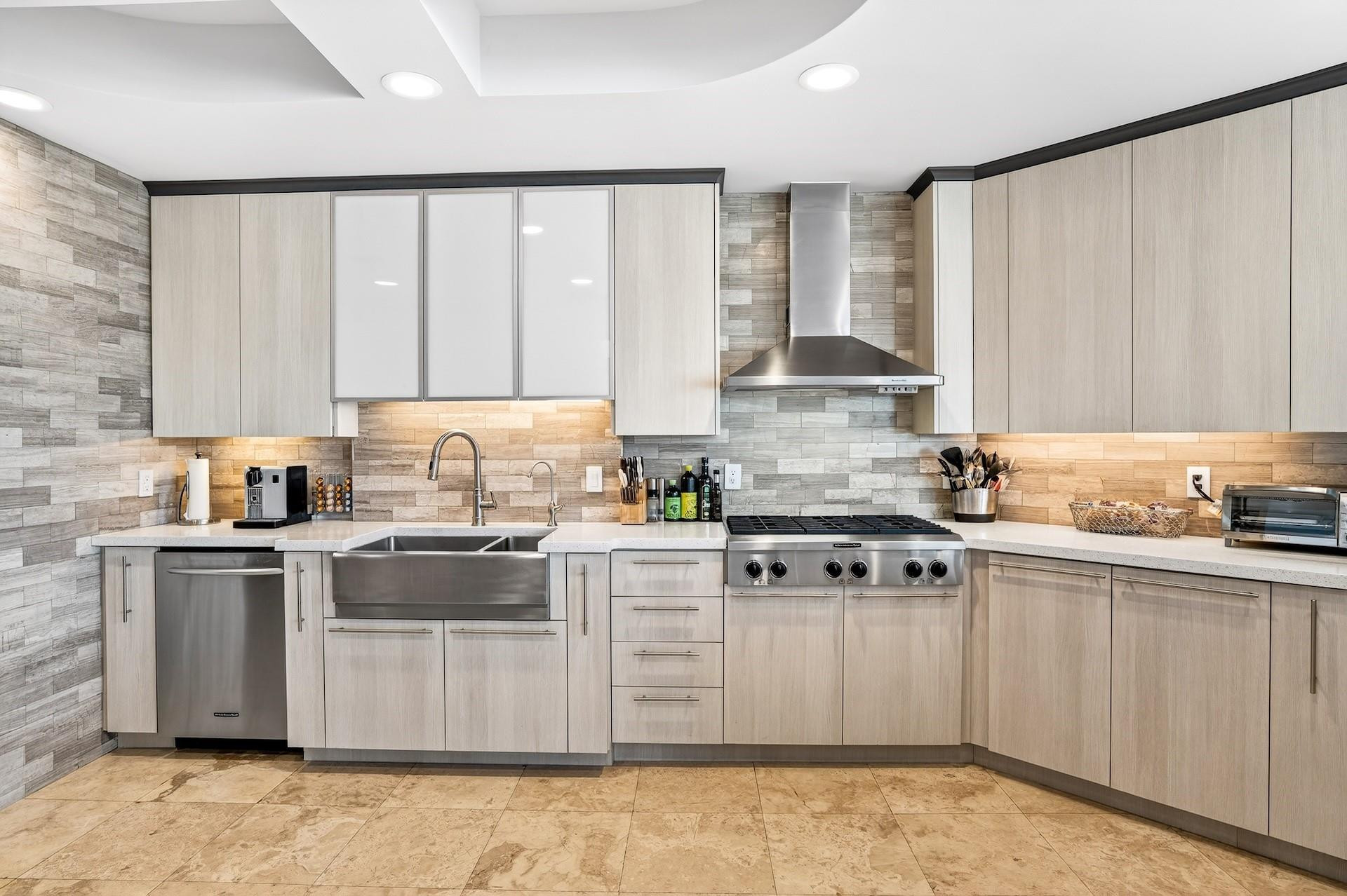 301 Hendricks #6, Fort Lauderdale FL 33301
