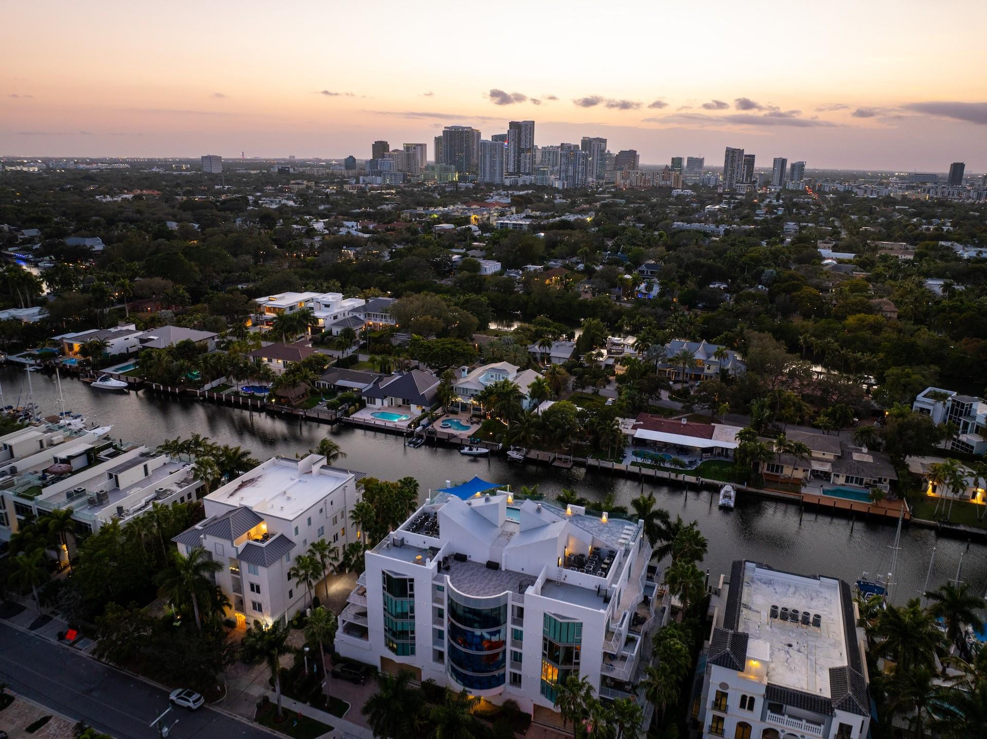301 Hendricks #6, Fort Lauderdale FL 33301