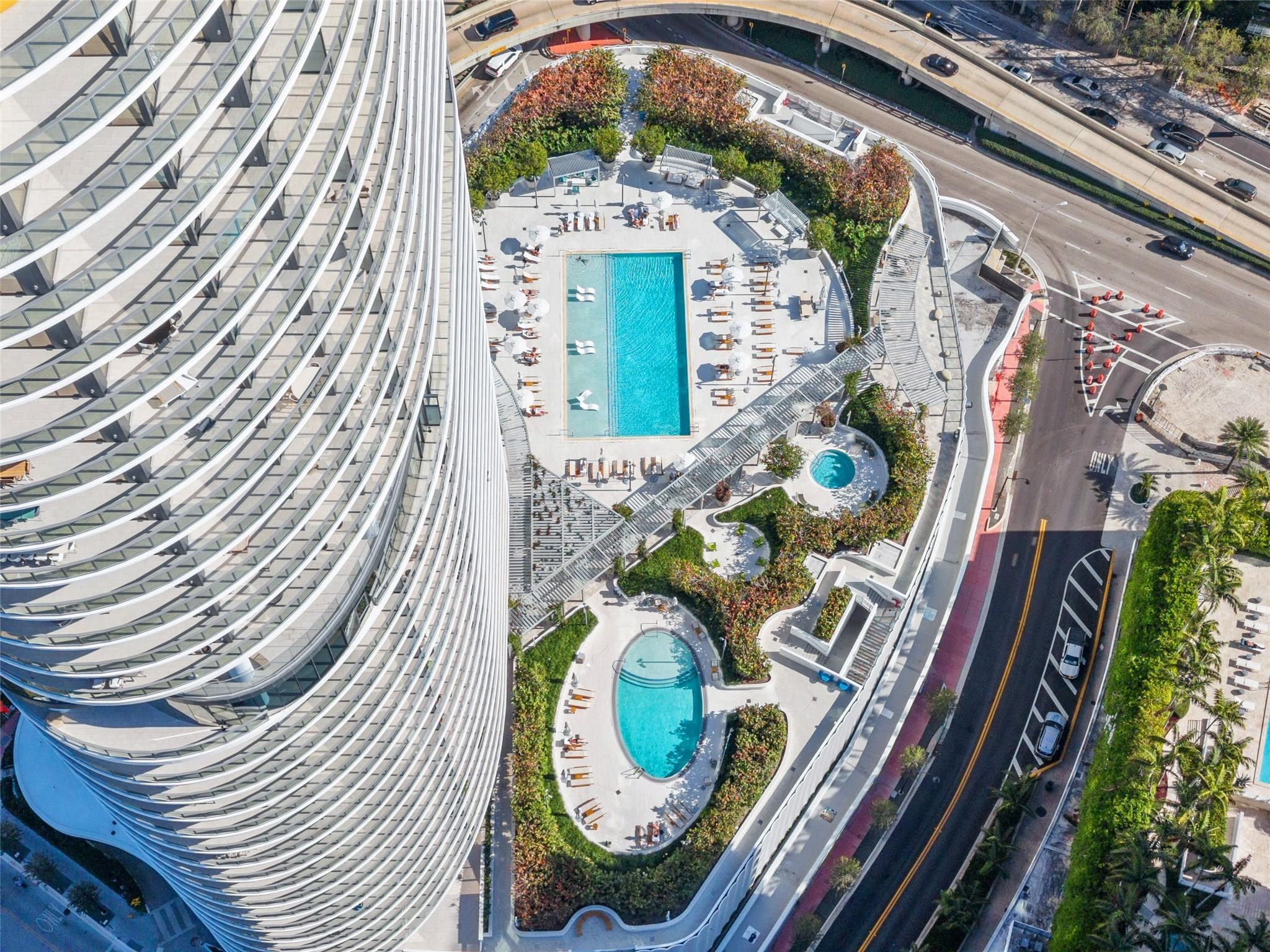 500 Alton #1006, Miami Beach FL 33139