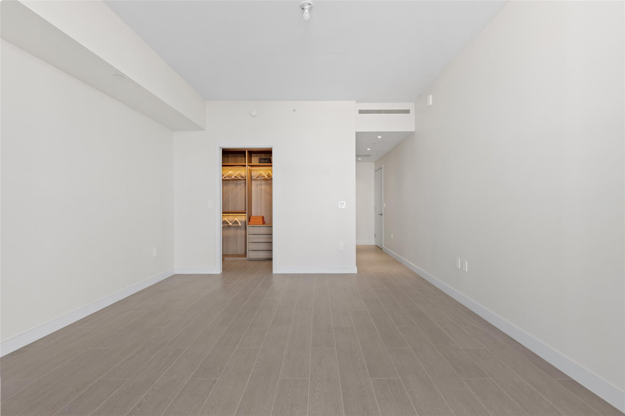 500 Alton #1006, Miami Beach FL 33139