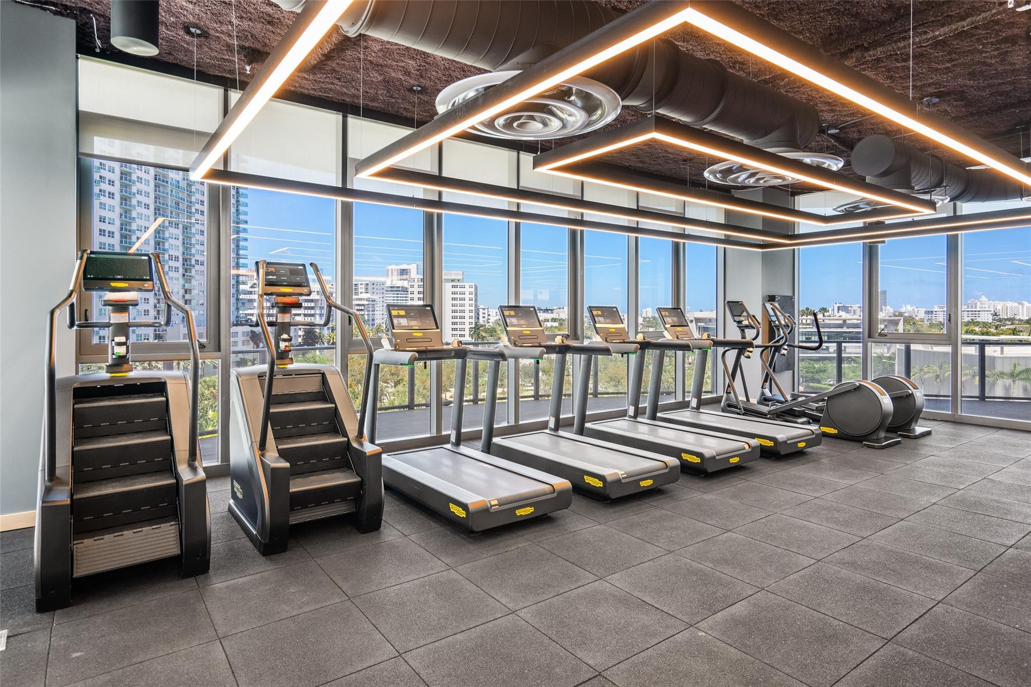 500 Alton #1006, Miami Beach FL 33139