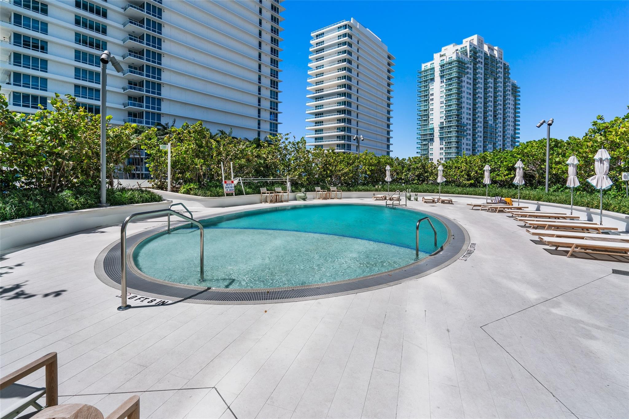 500 Alton #1006, Miami Beach FL 33139