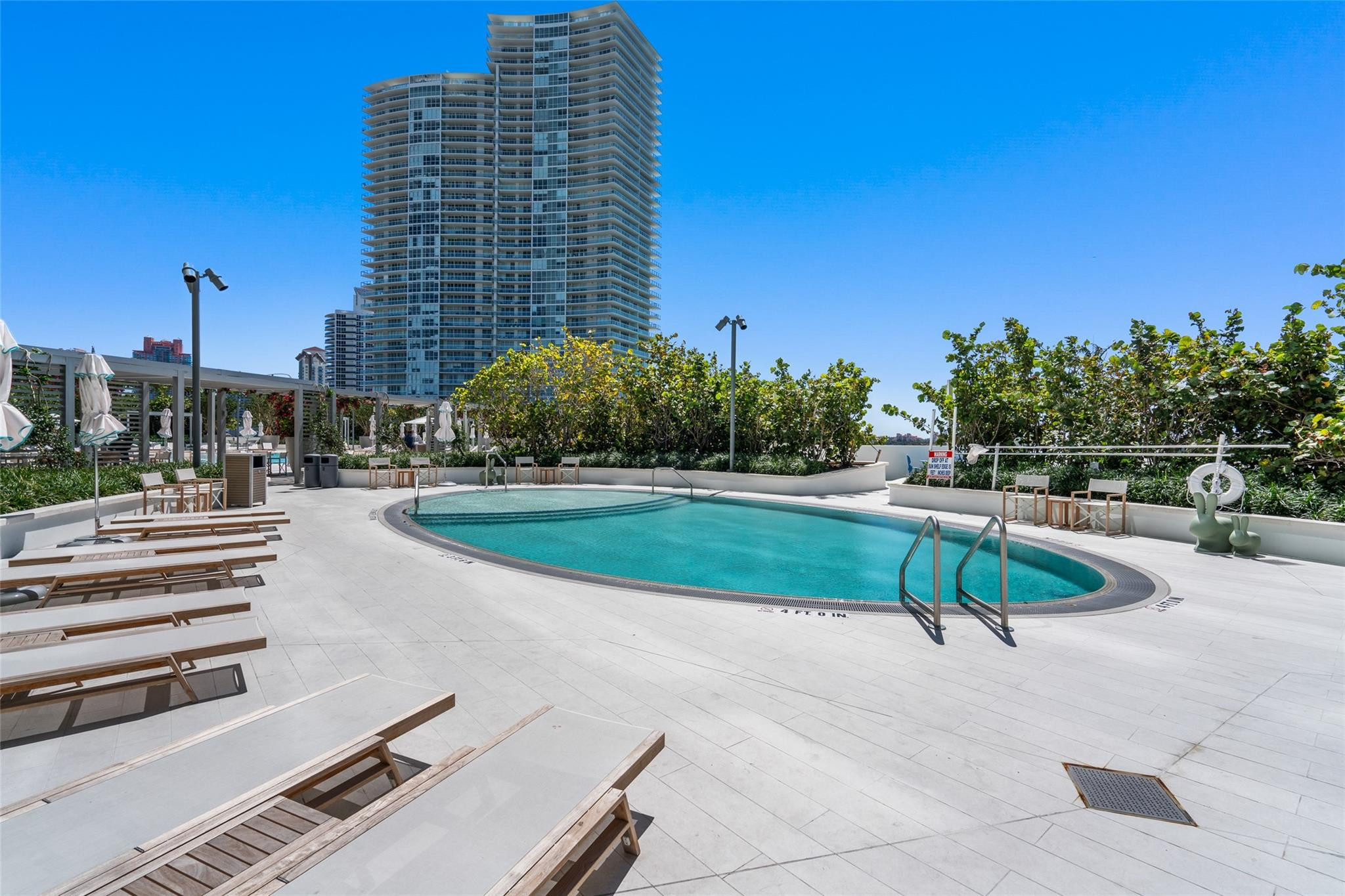 500 Alton #1006, Miami Beach FL 33139