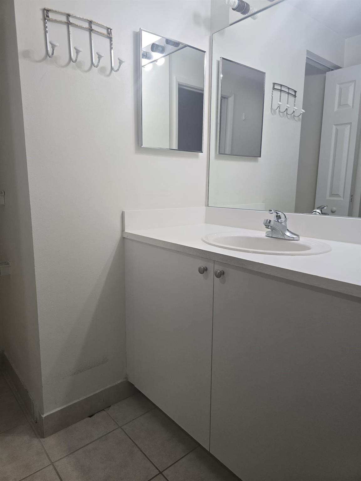 7970 N Nob Hill #205, Tamarac FL 33321