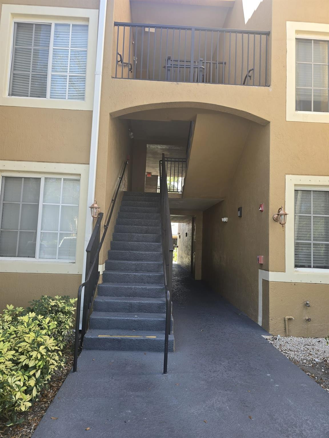 7970 N Nob Hill #205, Tamarac FL 33321