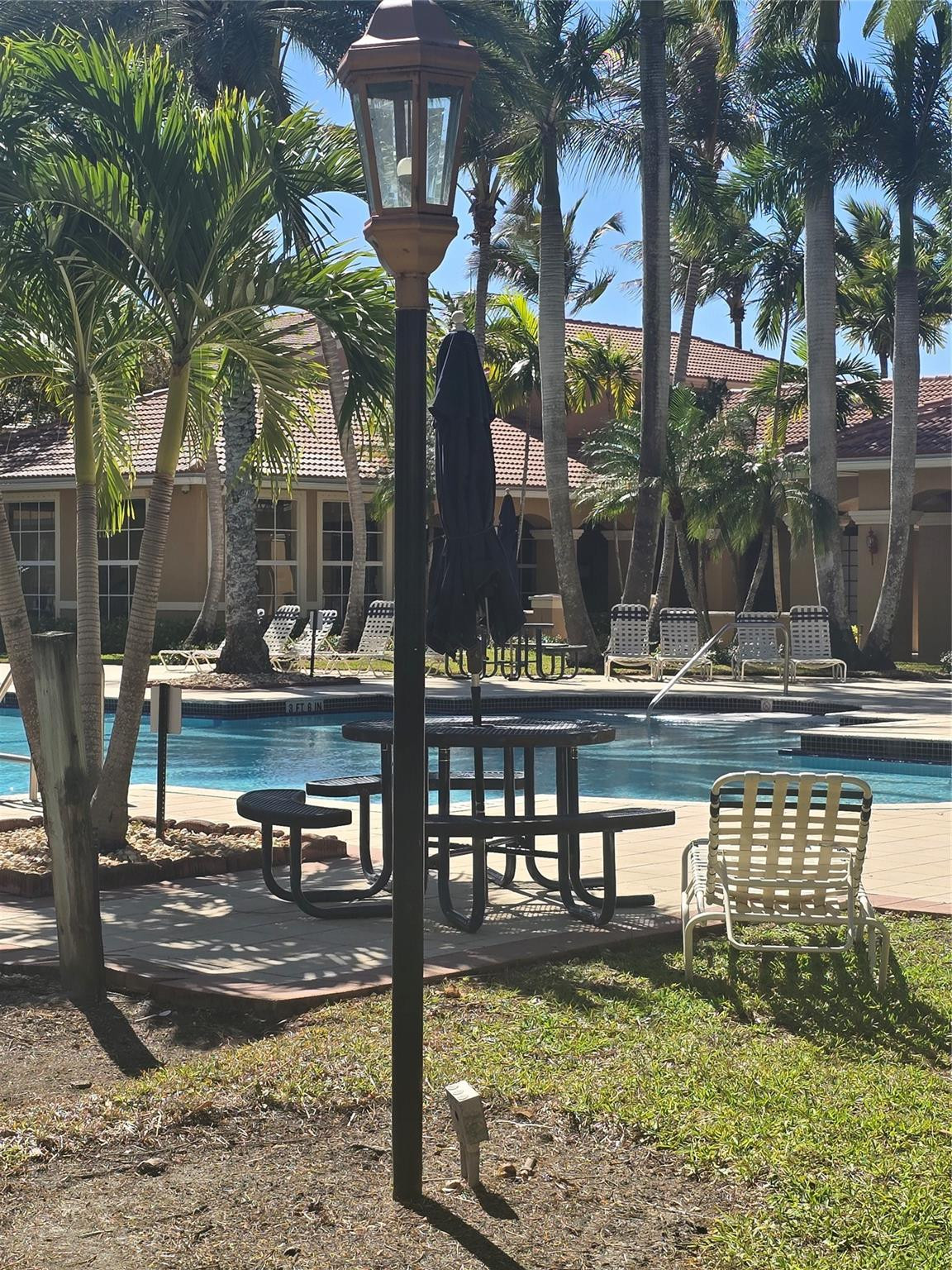 7970 N Nob Hill #205, Tamarac FL 33321
