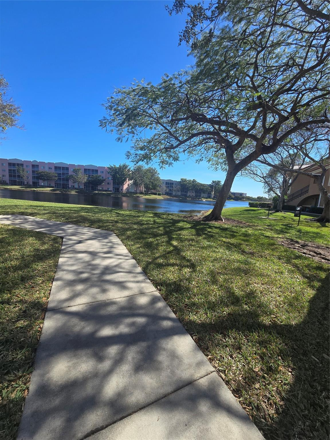 7970 N Nob Hill #205, Tamarac FL 33321