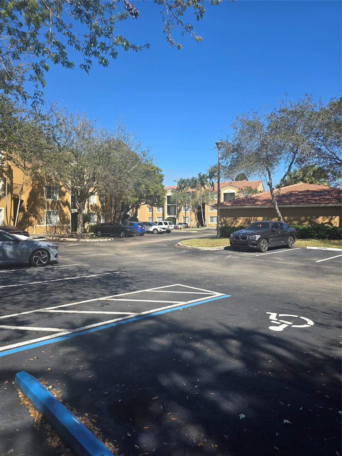 7970 N Nob Hill #205, Tamarac FL 33321