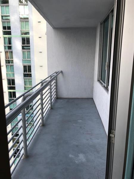 325 S Biscayne #3224, Miami FL 33131