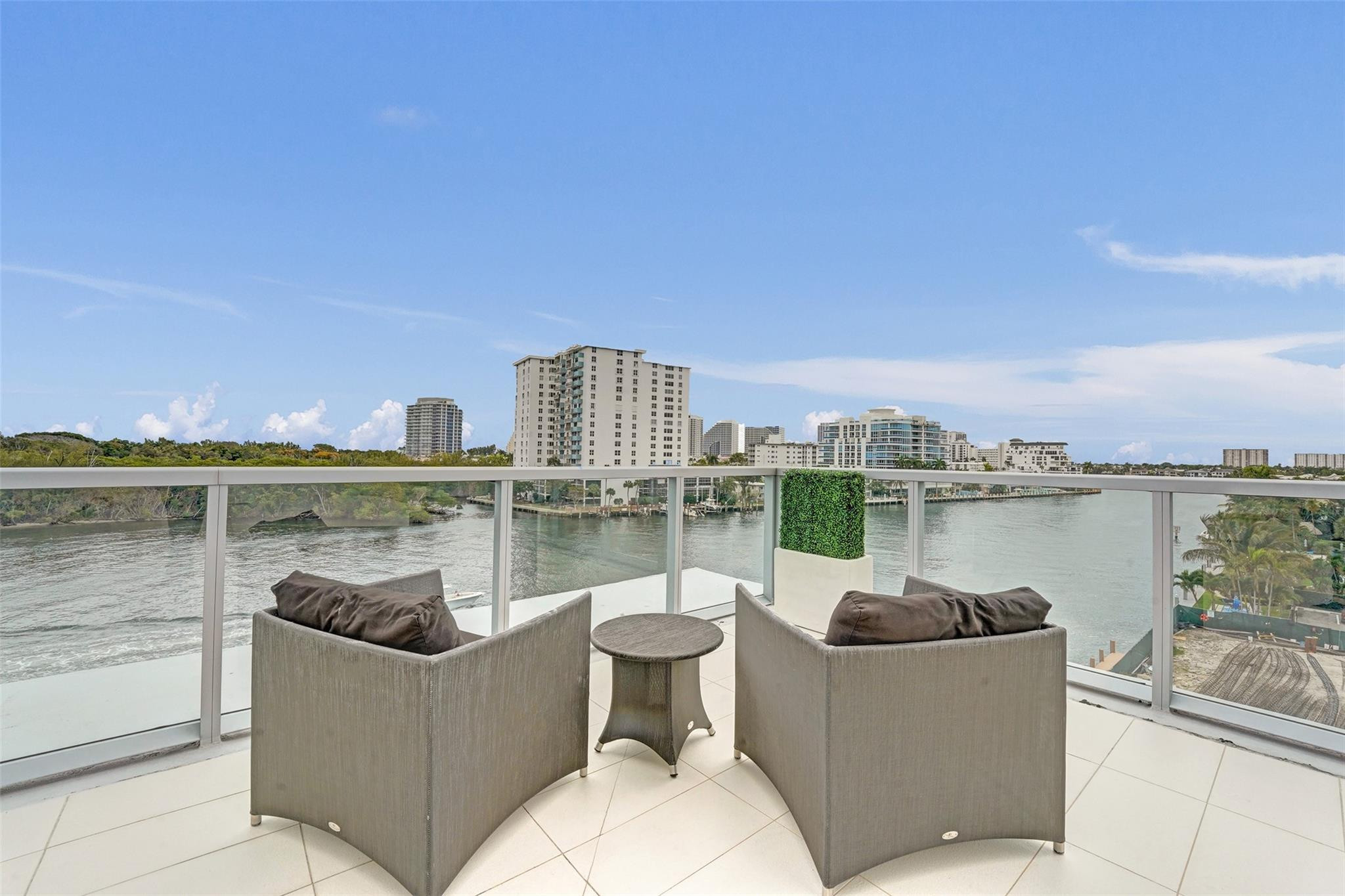 920 Intracoastal #503, Fort Lauderdale FL 33304