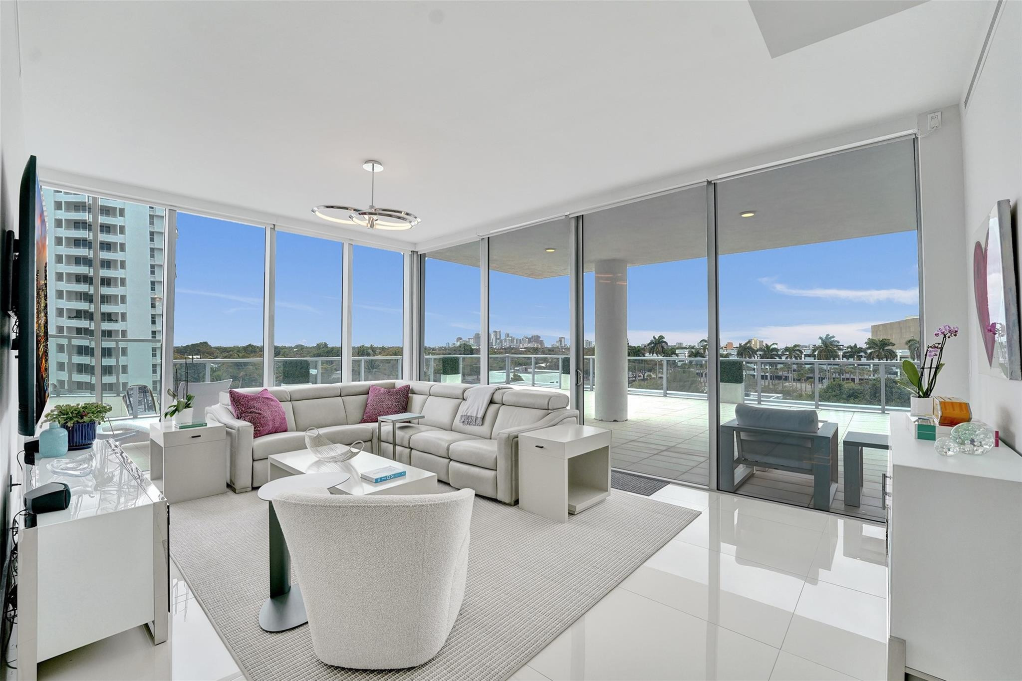 920 Intracoastal #503, Fort Lauderdale FL 33304