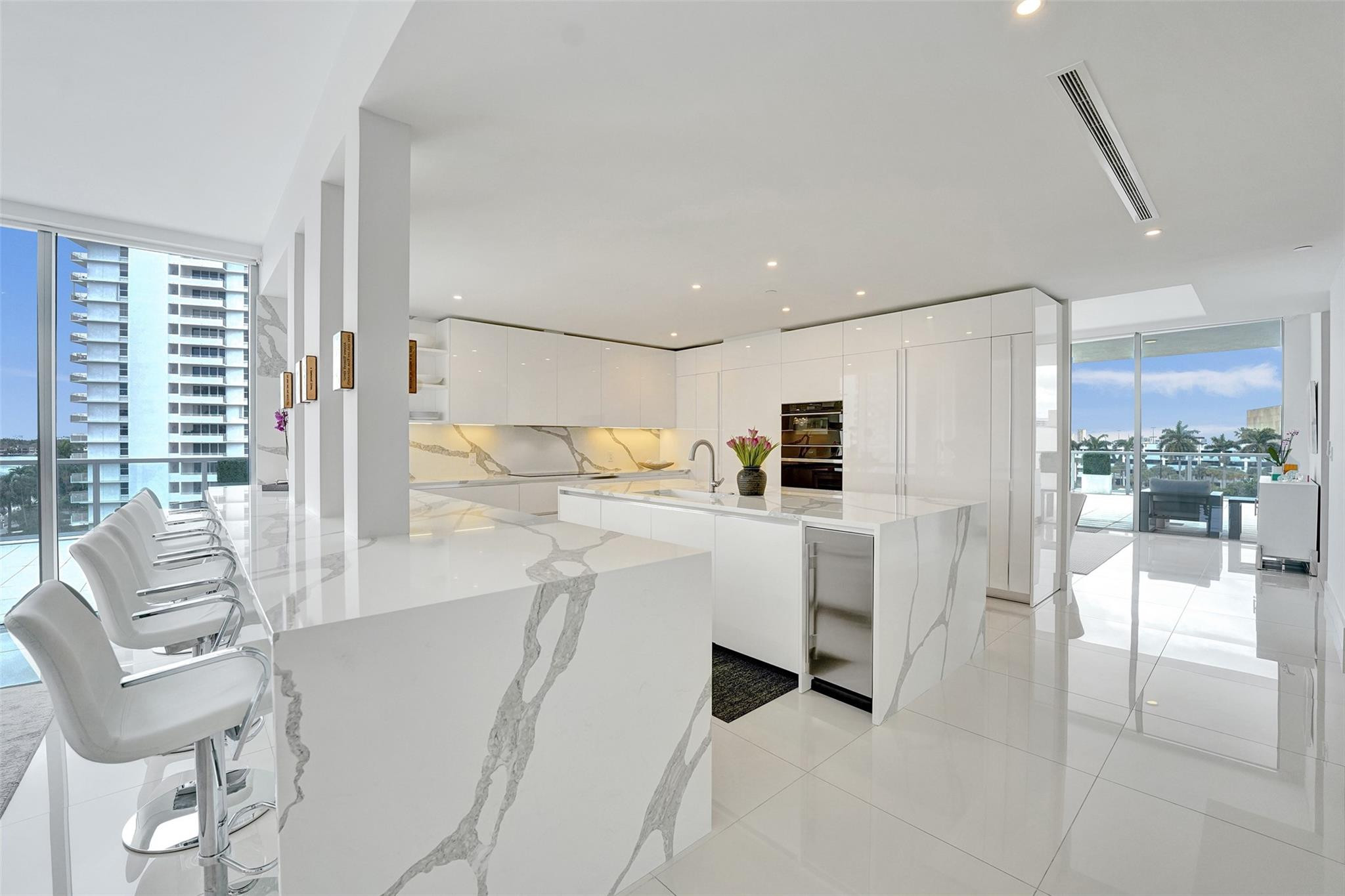 920 Intracoastal #503, Fort Lauderdale FL 33304