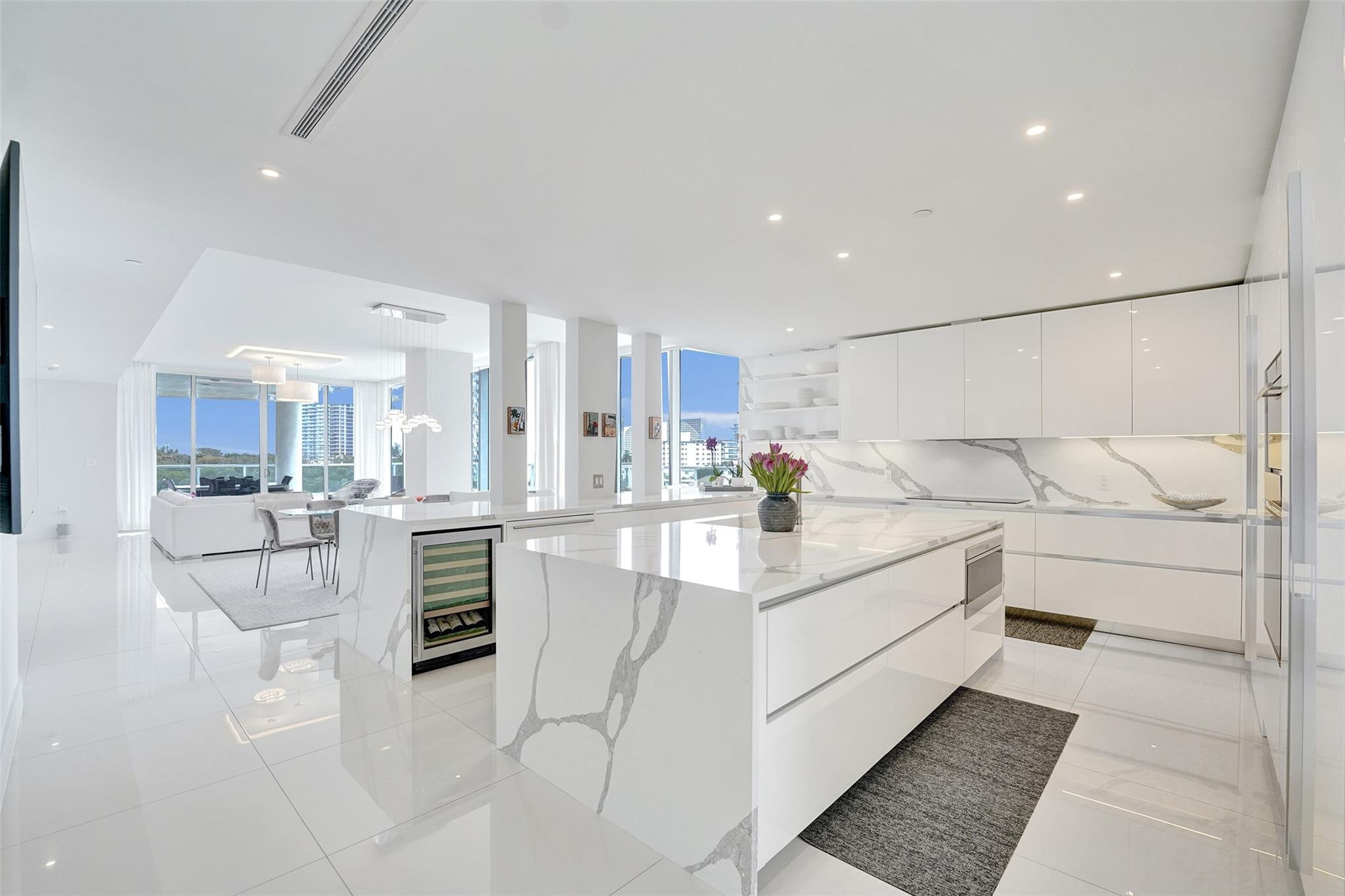 920 Intracoastal #503, Fort Lauderdale FL 33304