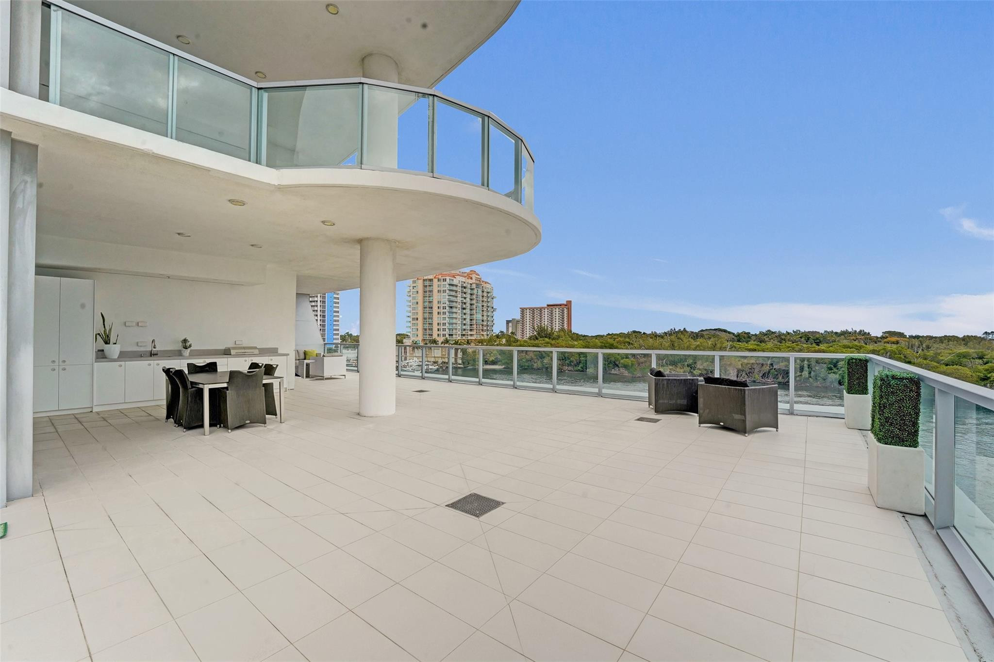 920 Intracoastal #503, Fort Lauderdale FL 33304