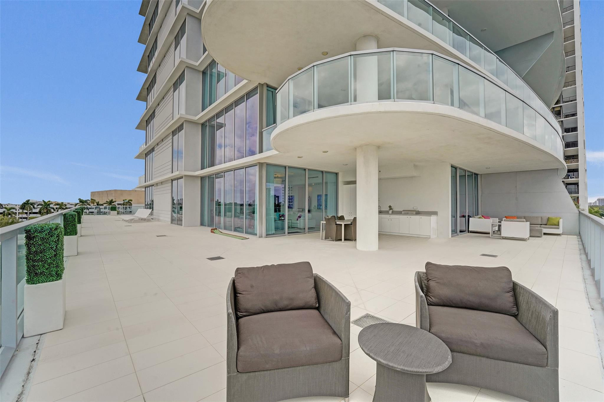 920 Intracoastal #503, Fort Lauderdale FL 33304