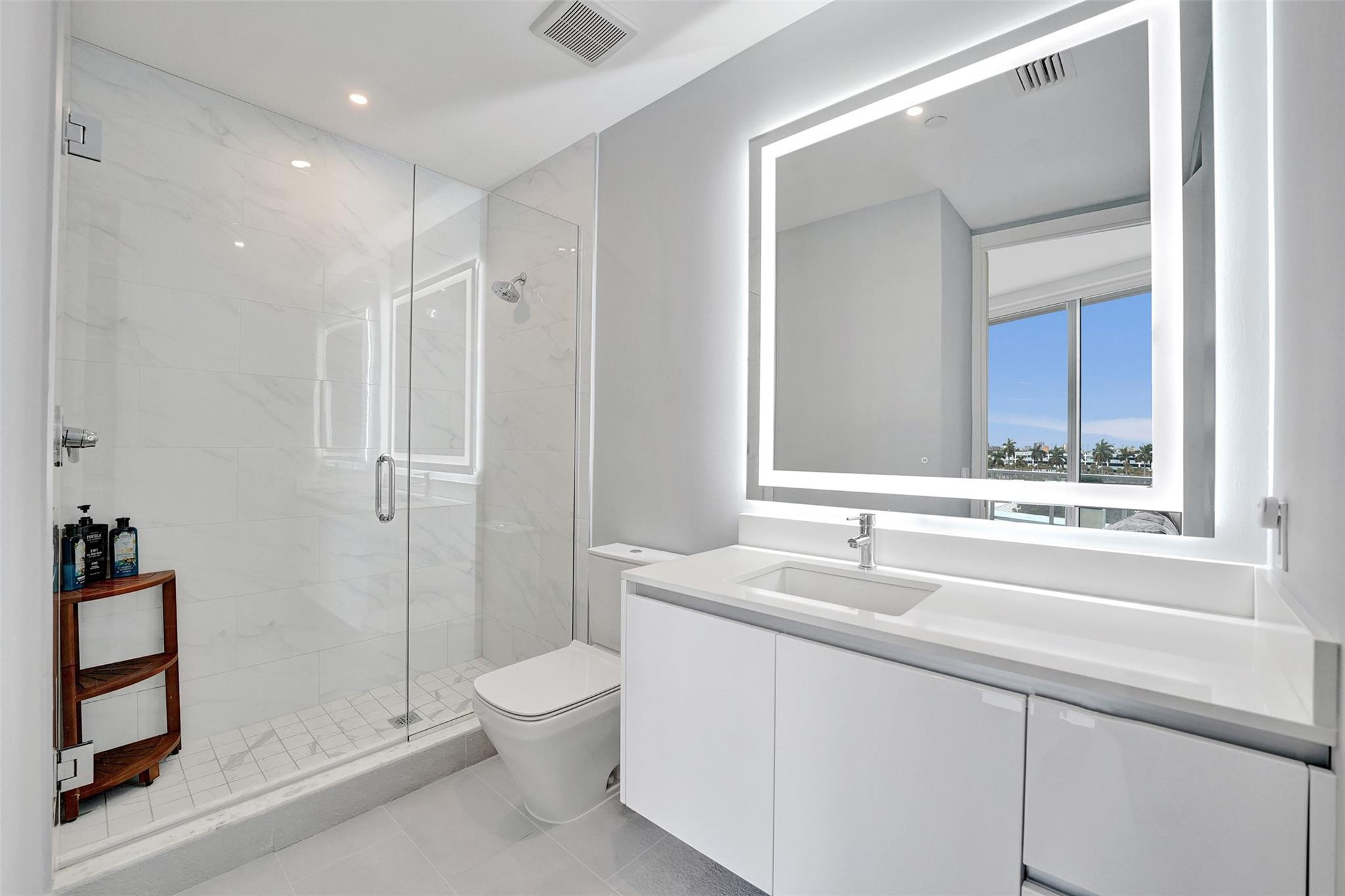 920 Intracoastal #503, Fort Lauderdale FL 33304