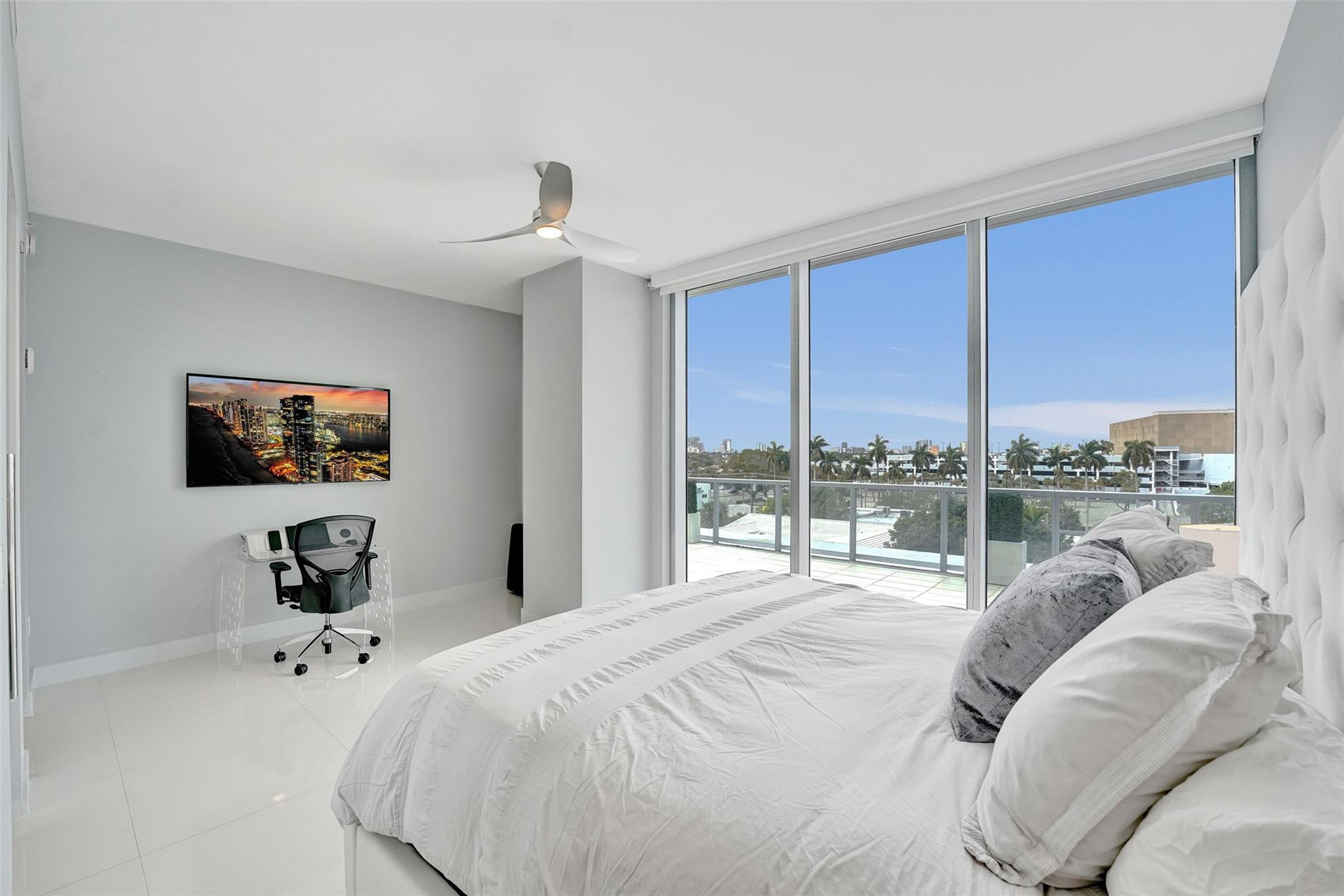 920 Intracoastal #503, Fort Lauderdale FL 33304