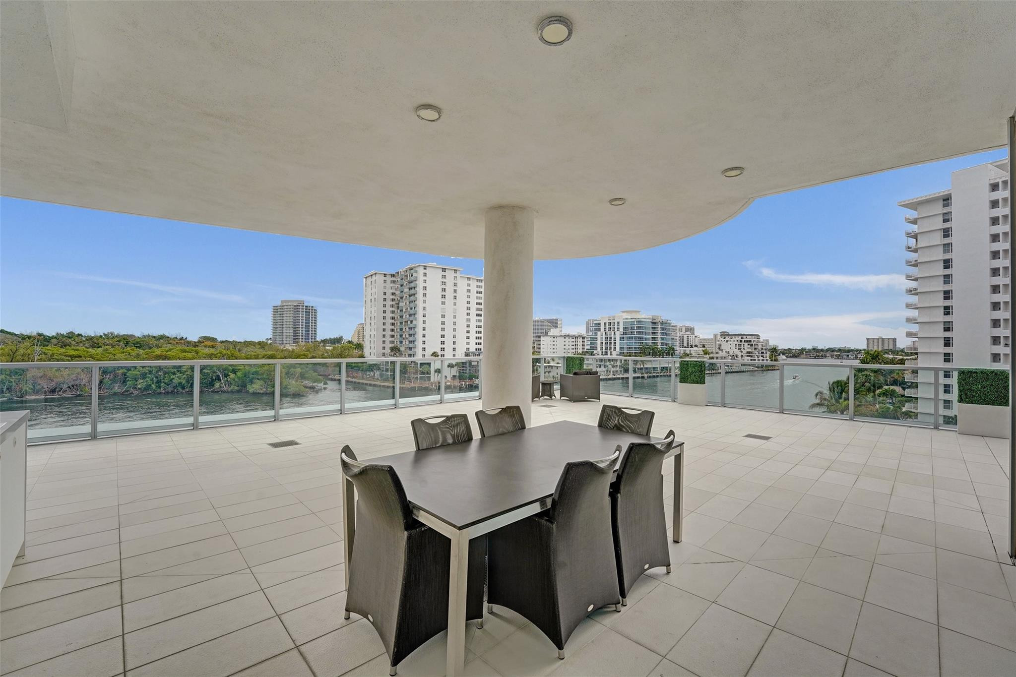 920 Intracoastal #503, Fort Lauderdale FL 33304