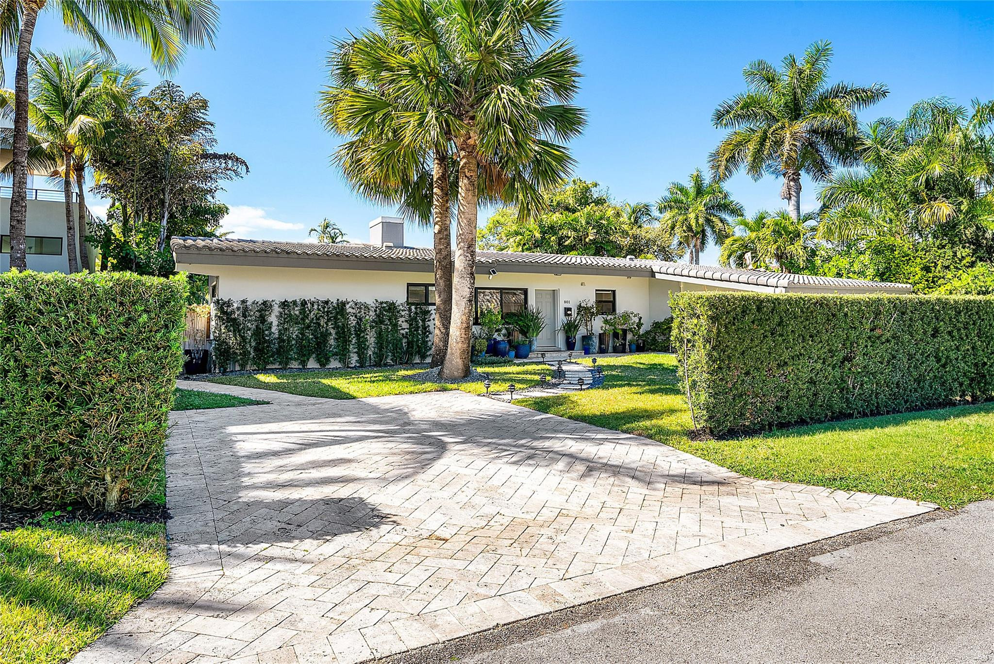 801 Solar Isle, Fort Lauderdale FL 33301