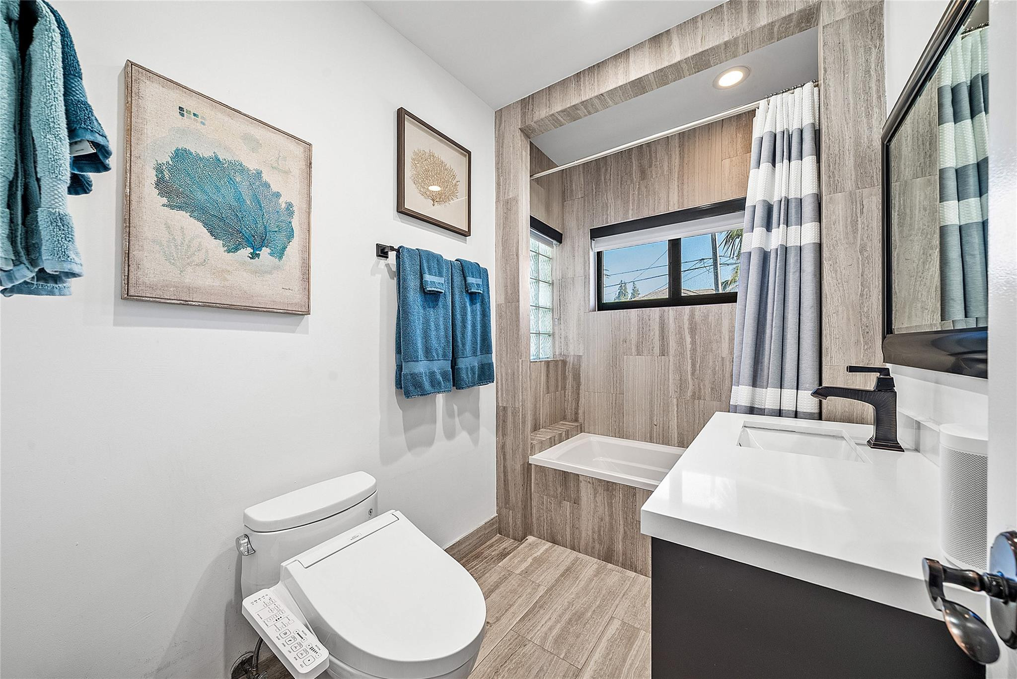 801 Solar Isle, Fort Lauderdale FL 33301