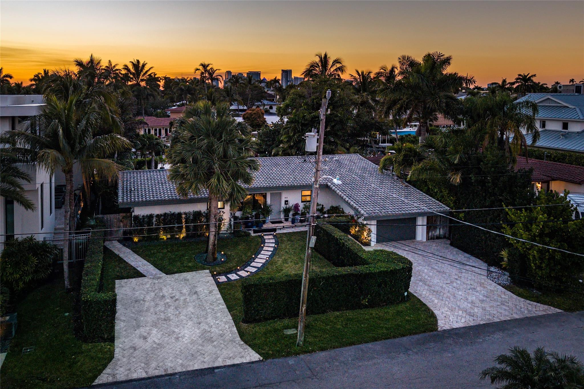 801 Solar Isle, Fort Lauderdale FL 33301
