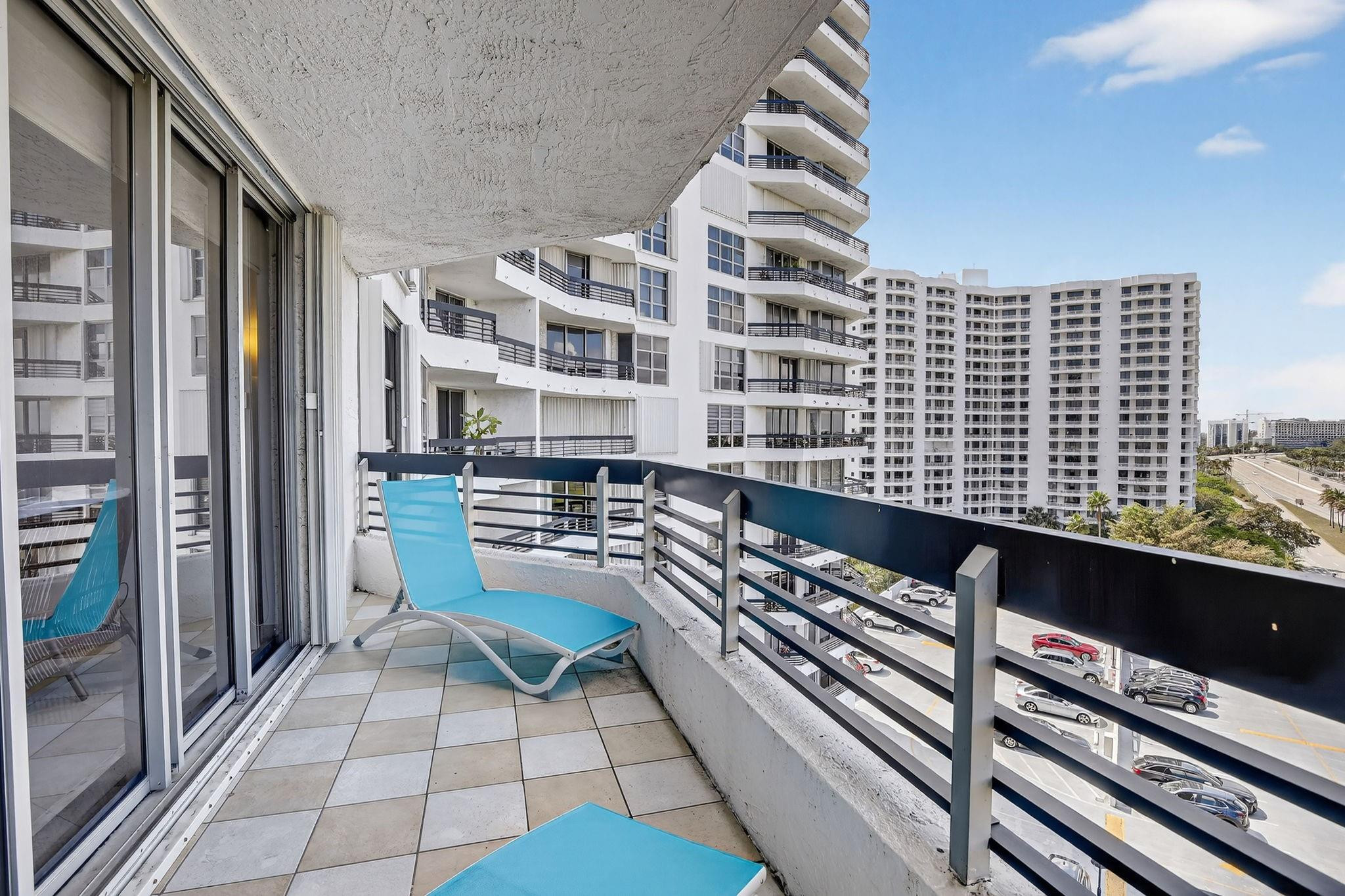 3400 NE 192nd #1008, Miami FL 33180