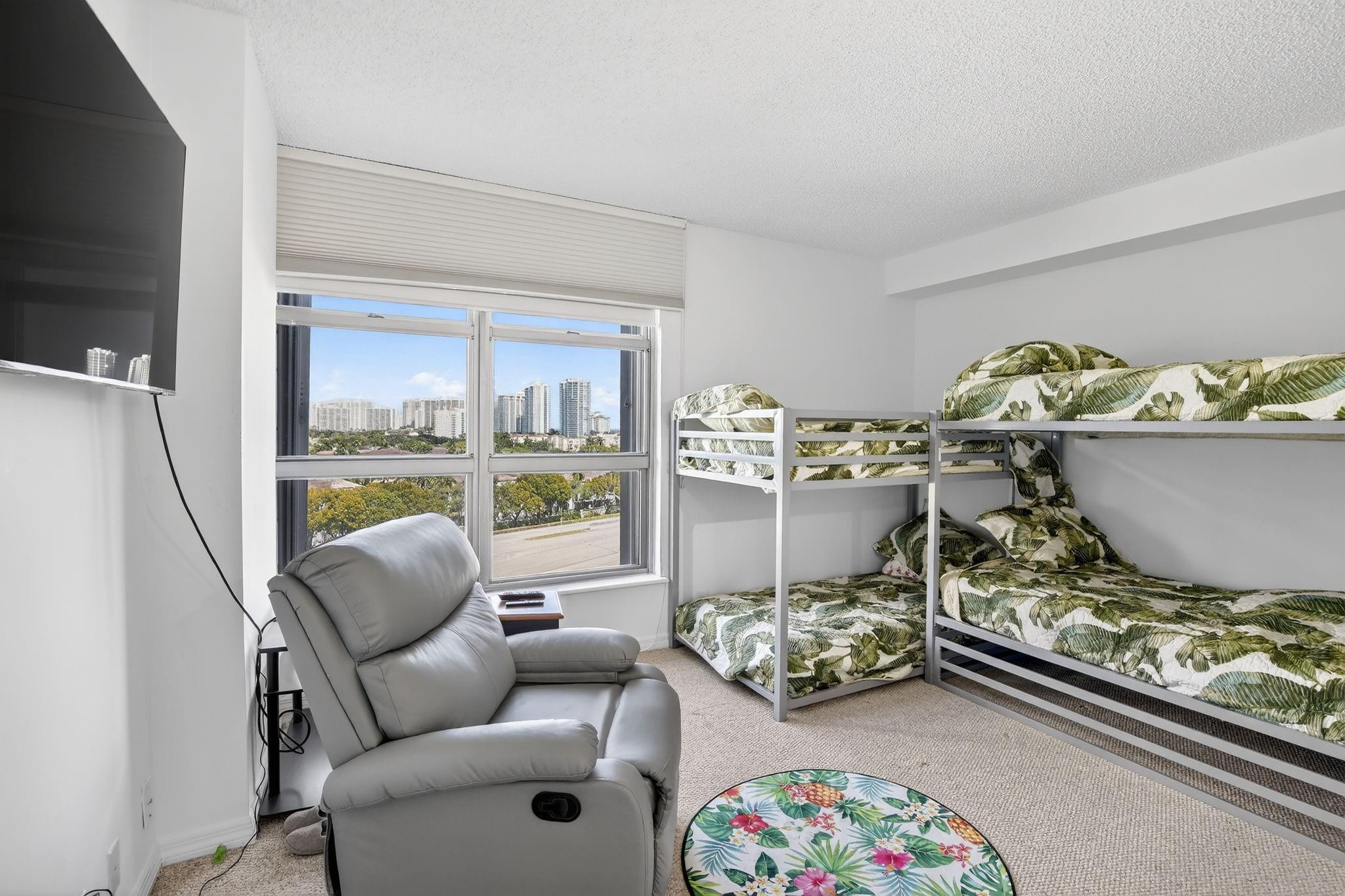 3400 NE 192nd #1008, Miami FL 33180