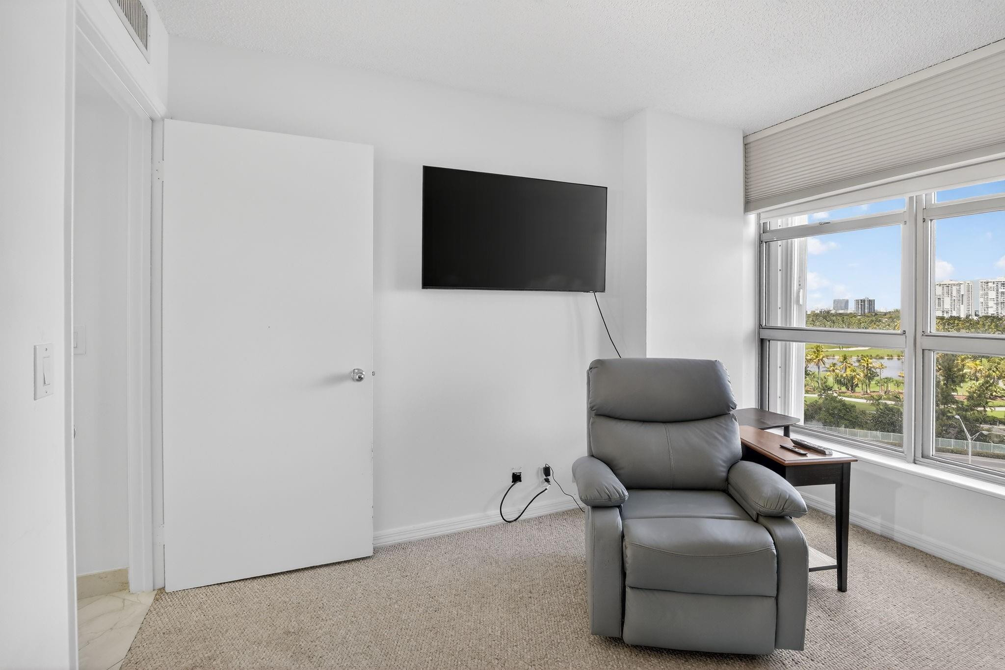 3400 NE 192nd #1008, Miami FL 33180