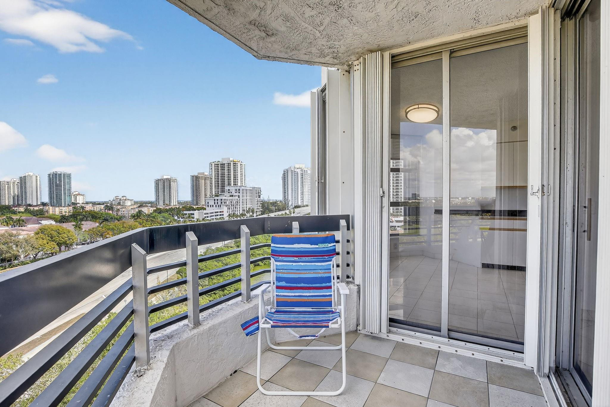 3400 NE 192nd #1008, Miami FL 33180