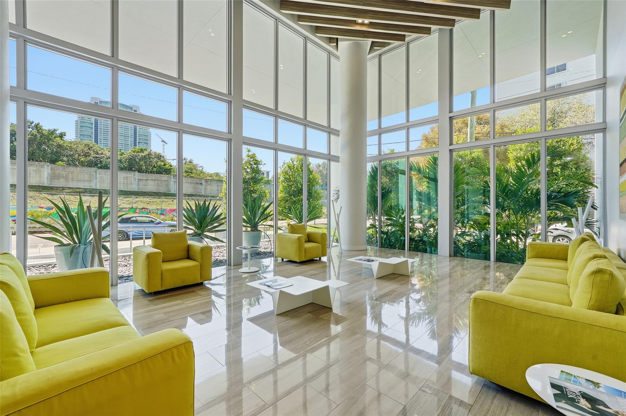 1600 SW 1st #510, Miami FL 33129