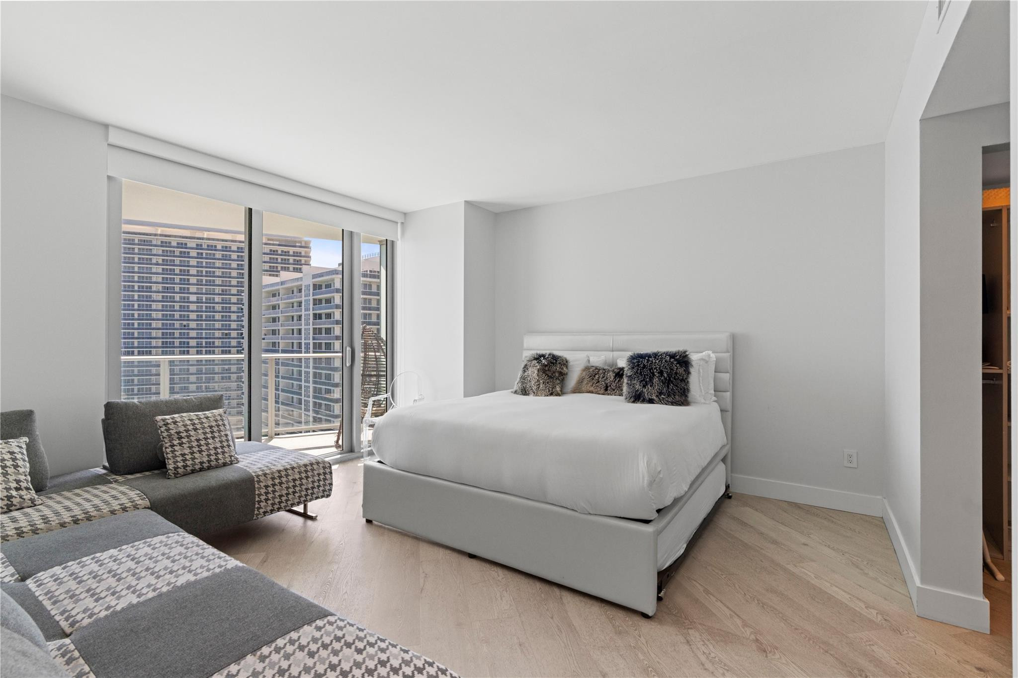 4111 S Ocean #3501,3502, Hollywood FL 33019