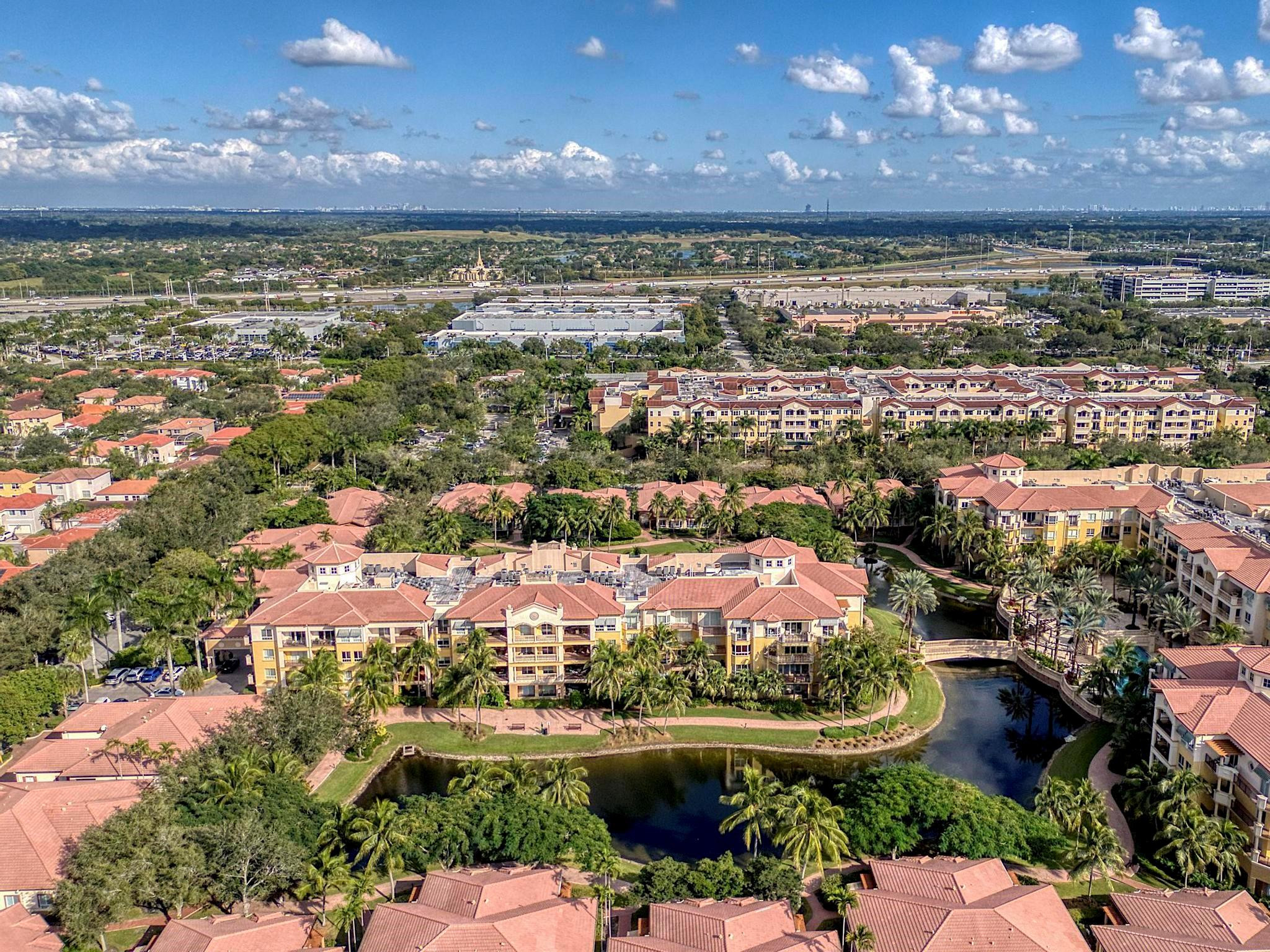16102 Emerald Estates #108, Weston FL 33331